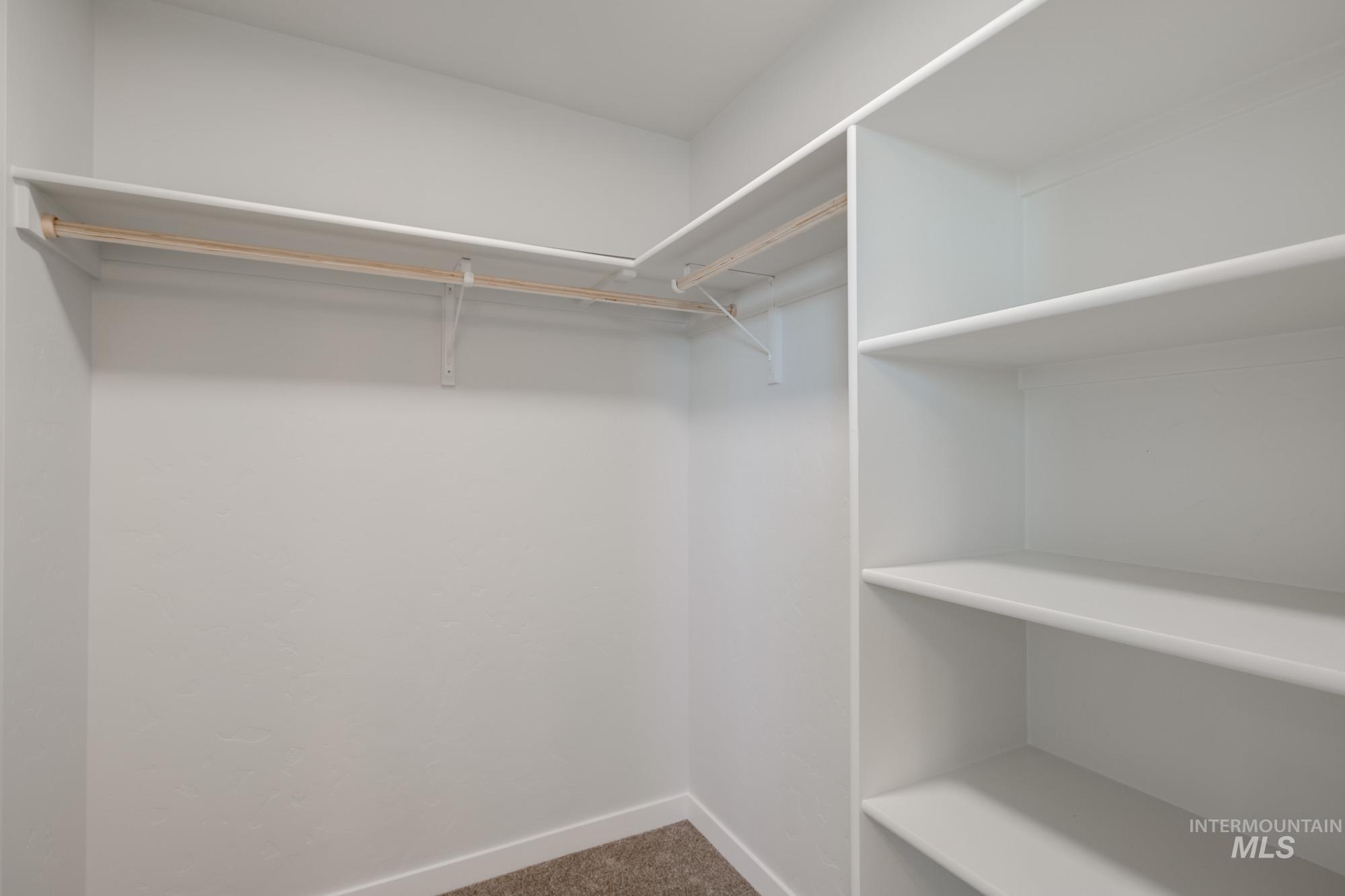 1104 Webb Brook St Property Photo 14