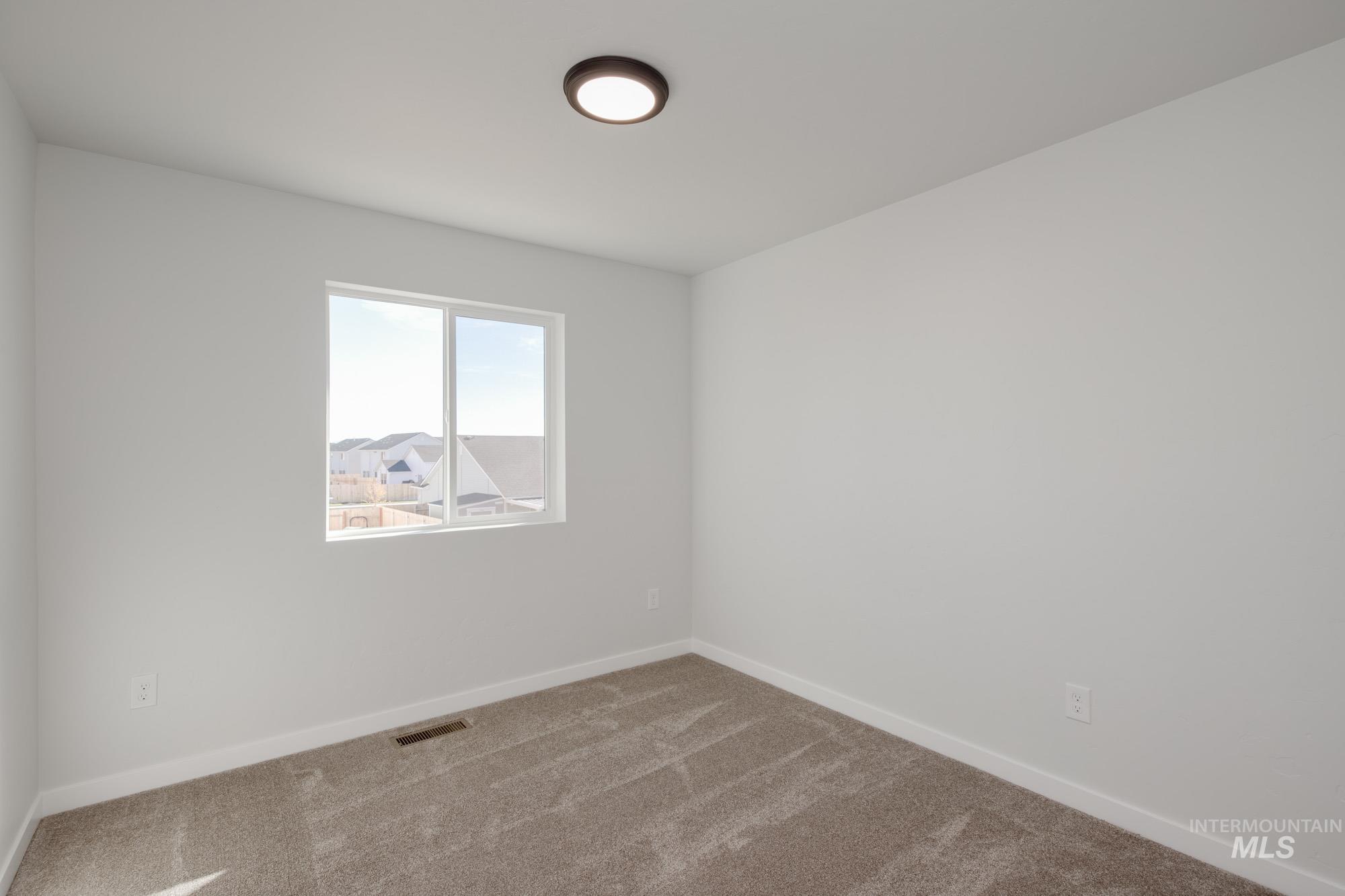 1104 Webb Brook St Property Photo 17