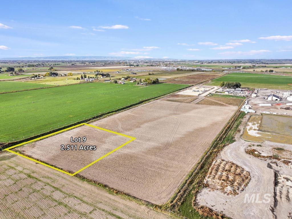 Tbd 200 W Lot 9 Property Photo 2