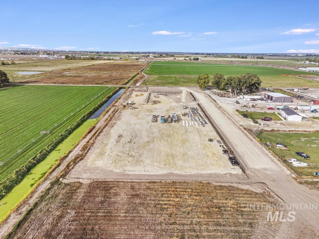 Tbd 200 W Lot 9 Property Photo 11