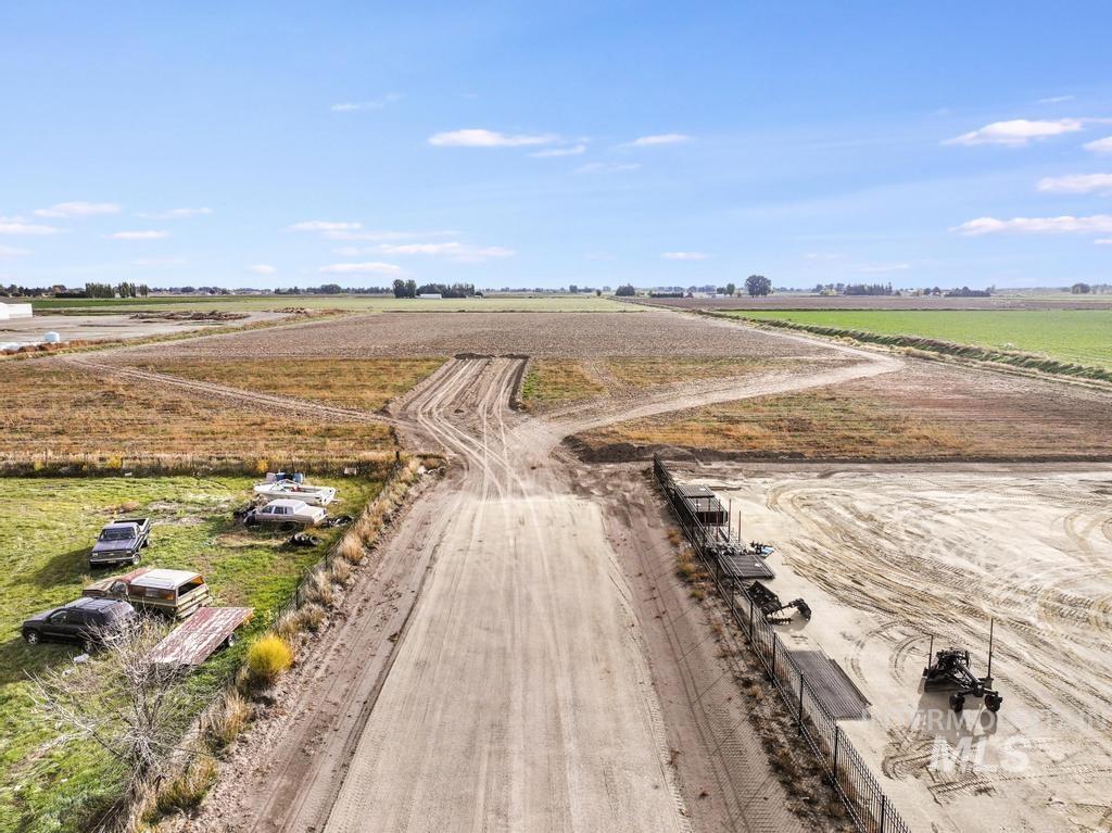 Tbd 200 W Lot 9 Property Photo 13