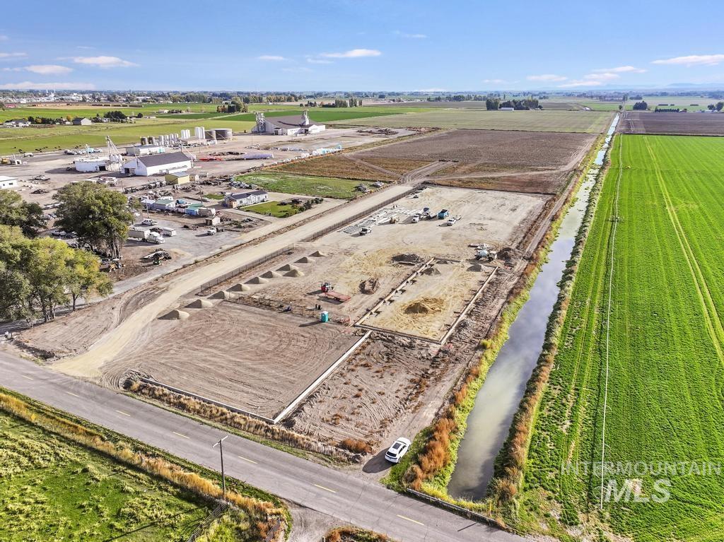 Tbd 200 W Lot 9 Property Photo 25