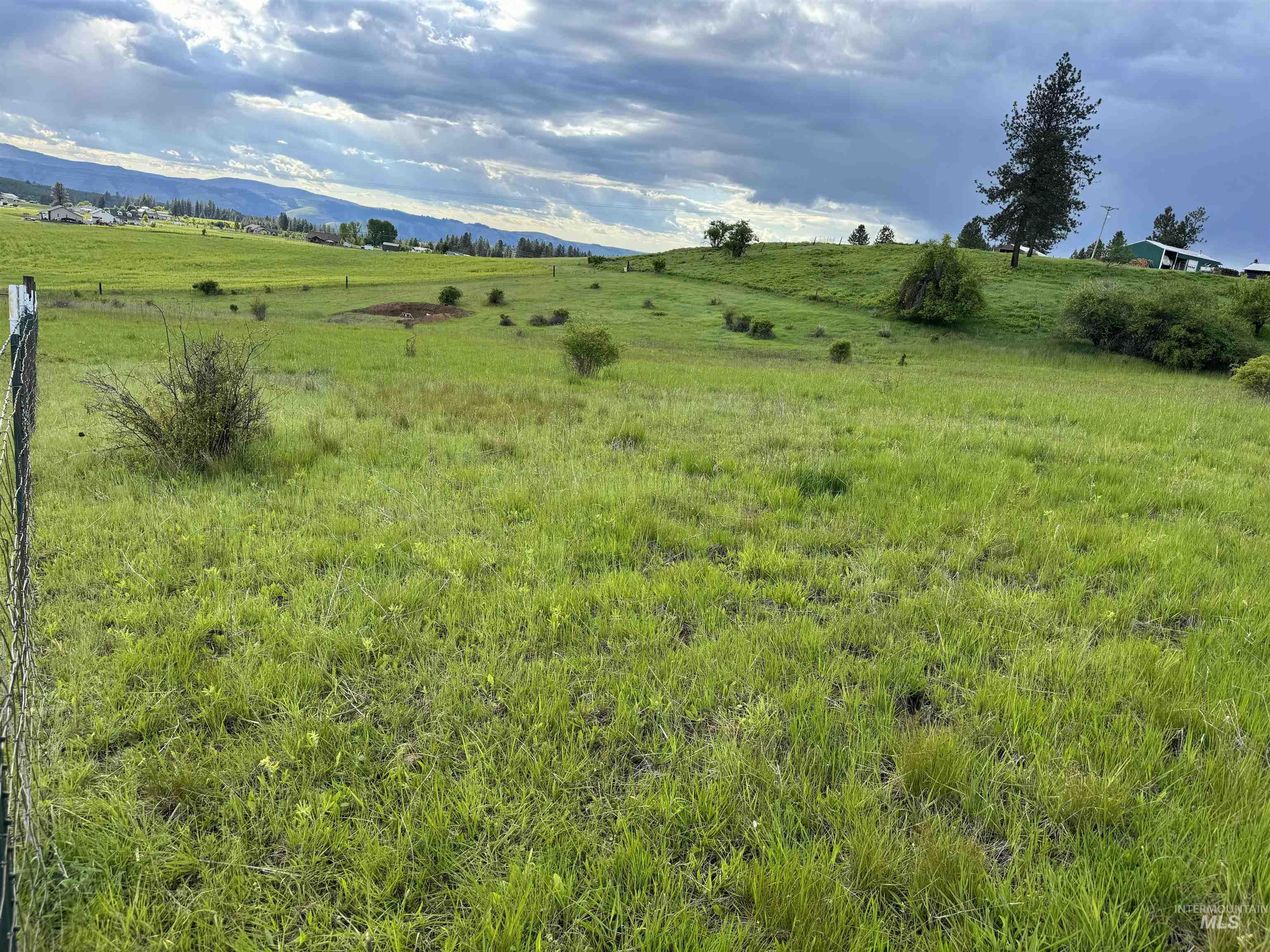 Tbd Tahoe Loop Property Photo 5