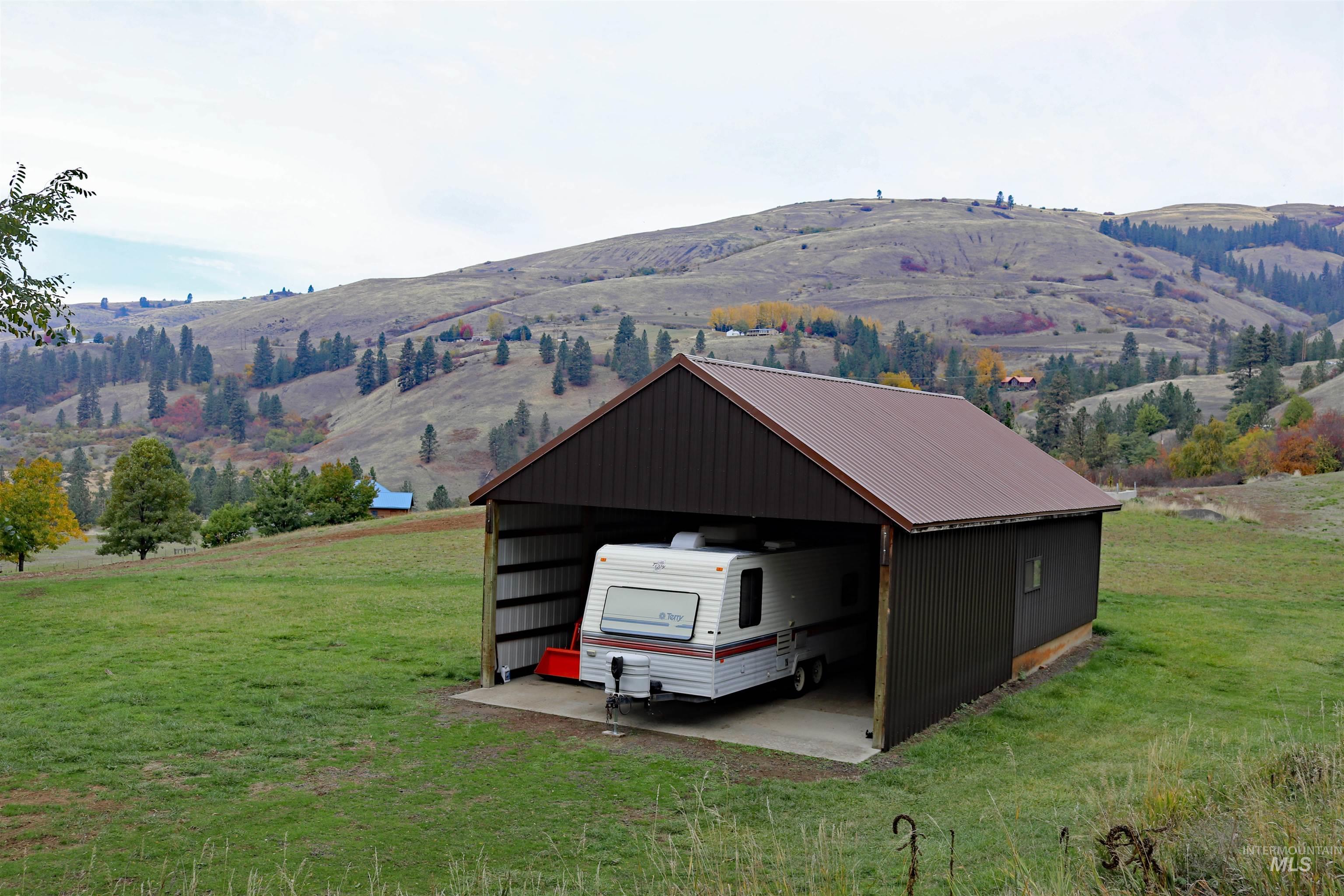 19975 Orchard Lane Property Photo 6