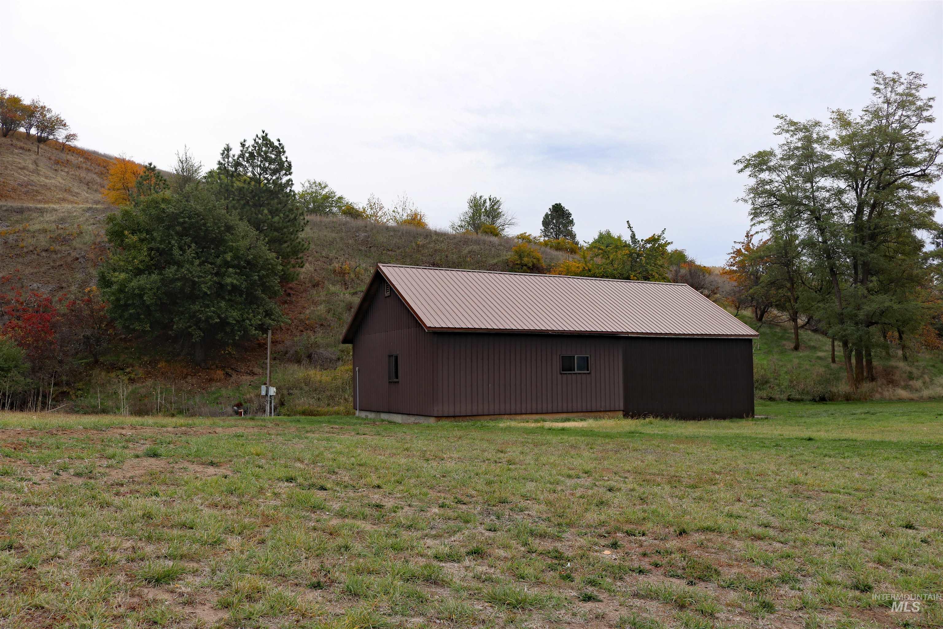 19975 Orchard Lane Property Photo 7