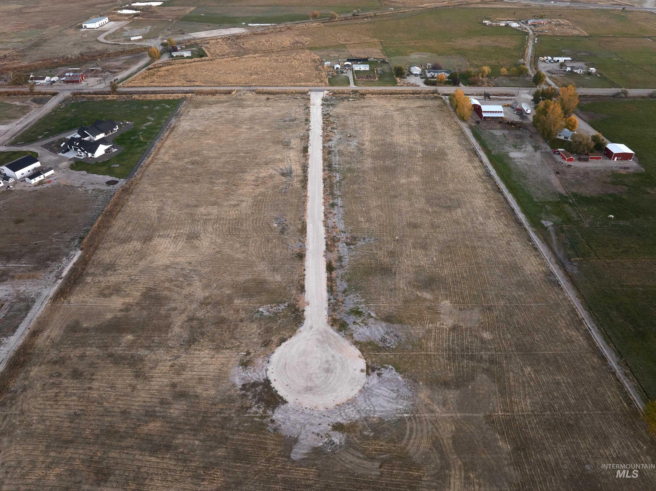 3231 Grace Lane Property Photo 5