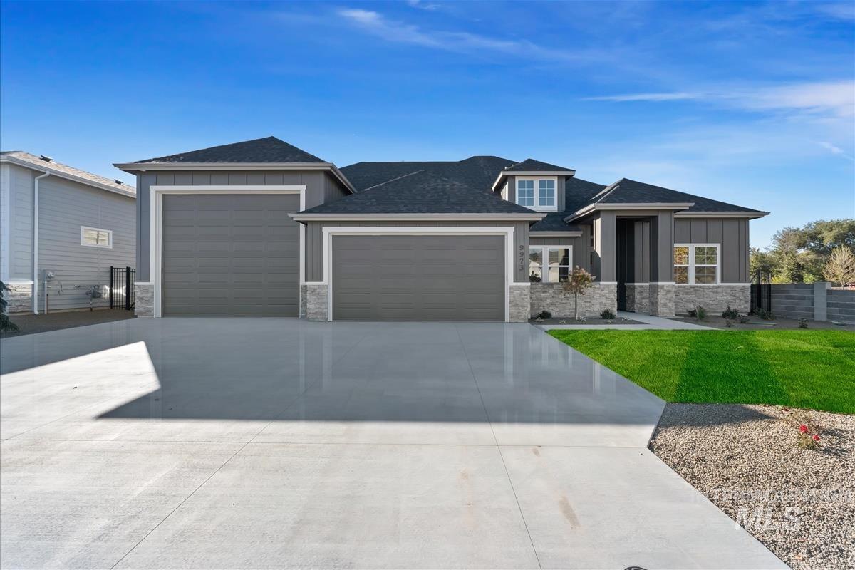9973 S Peregrine Falcon Ave. Property Photo 46