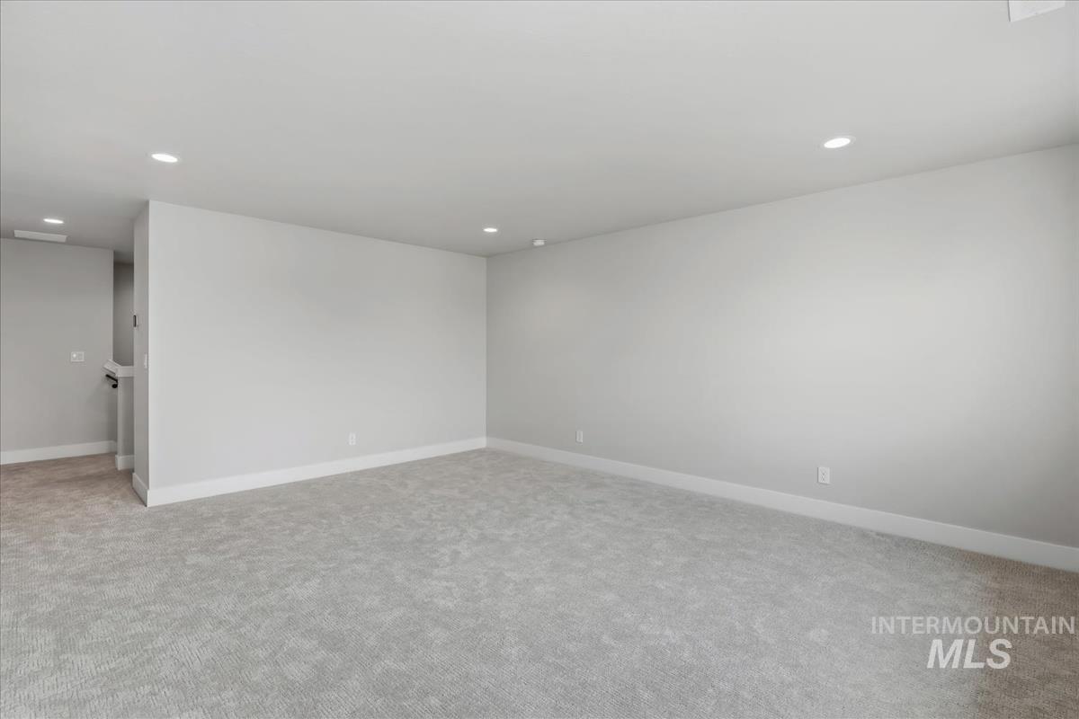 2147 E Blakehurst Ave. Property Photo 40