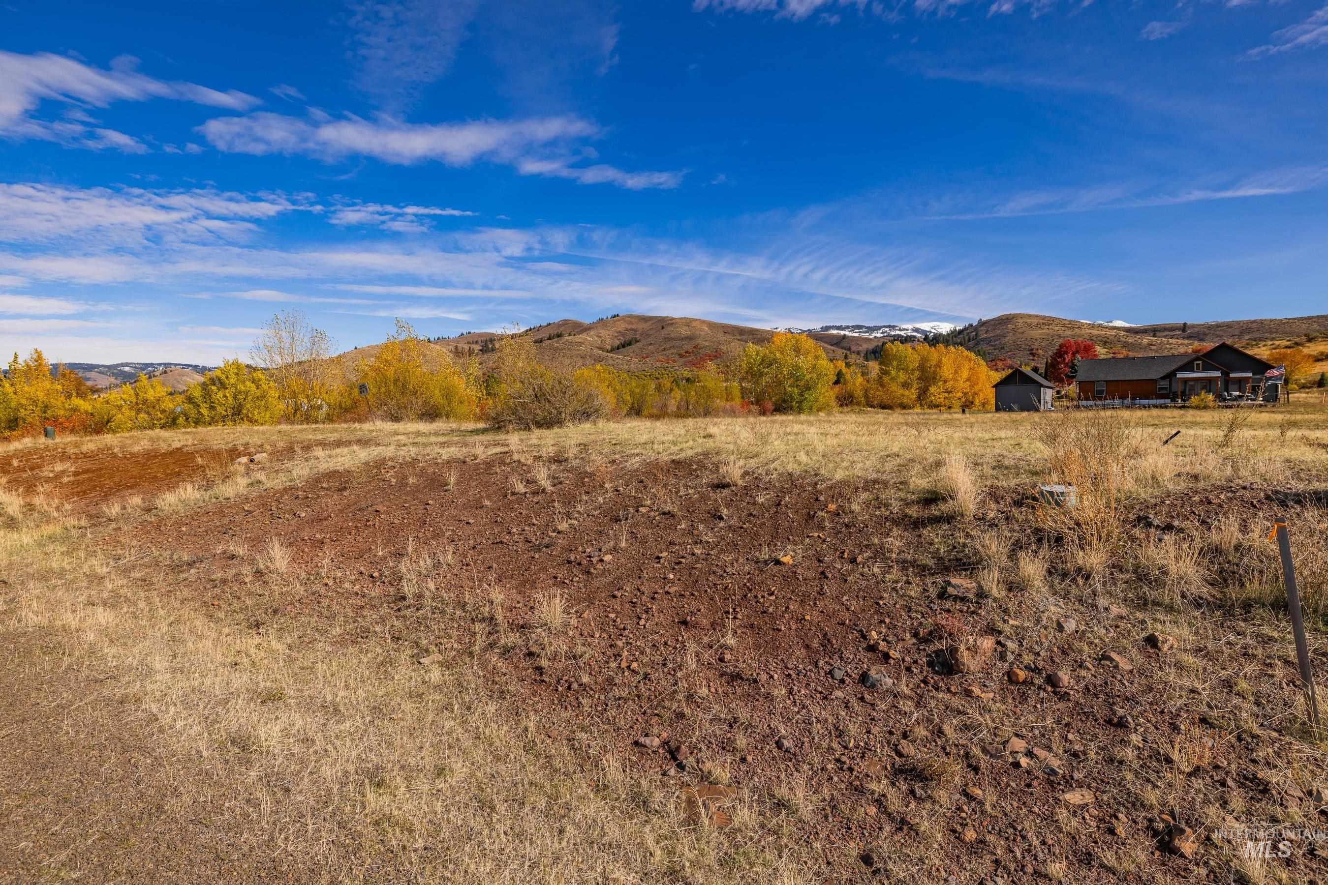 D-8 Fairway Lane Property Photo 3