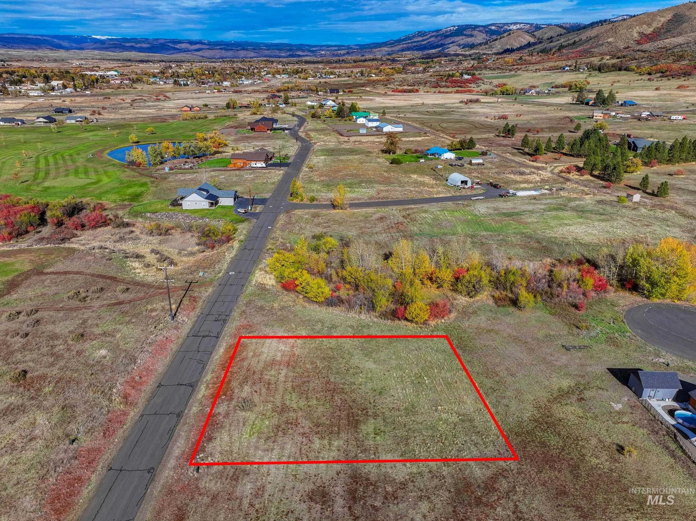 D-8 Fairway Lane Property Photo 31