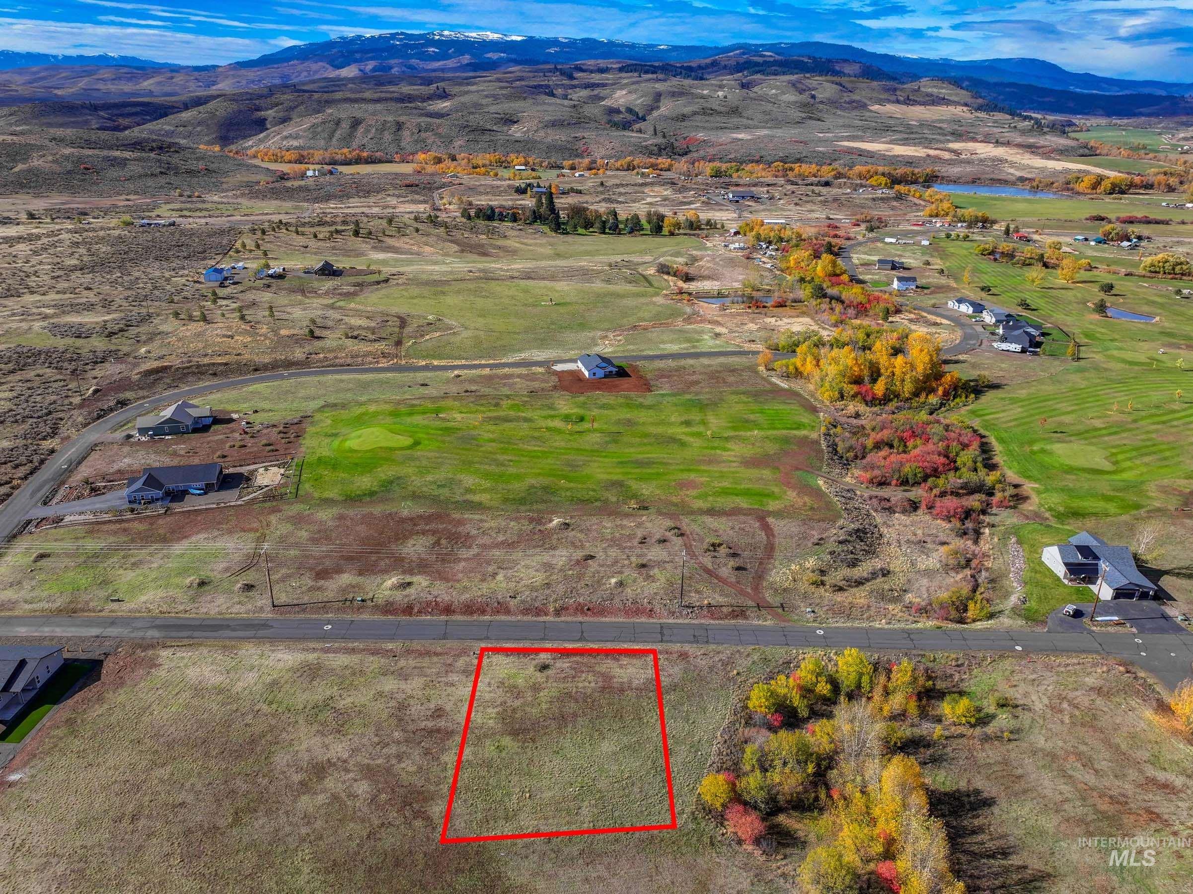 D-8 Fairway Lane Property Photo 37