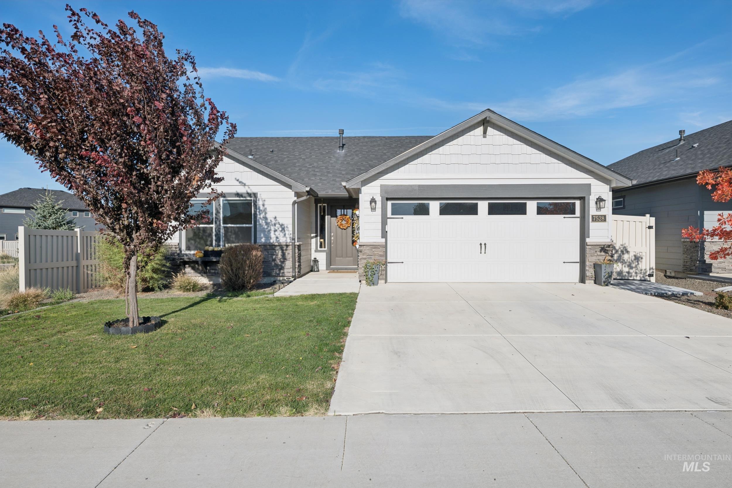 7528 W Itasco Dr Property Photo 1