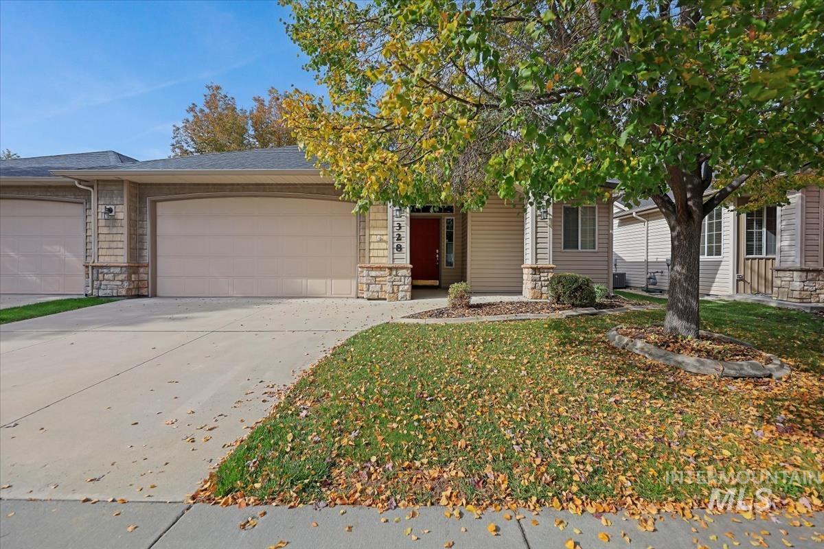 328 S Golden Eagle Property Photo 1