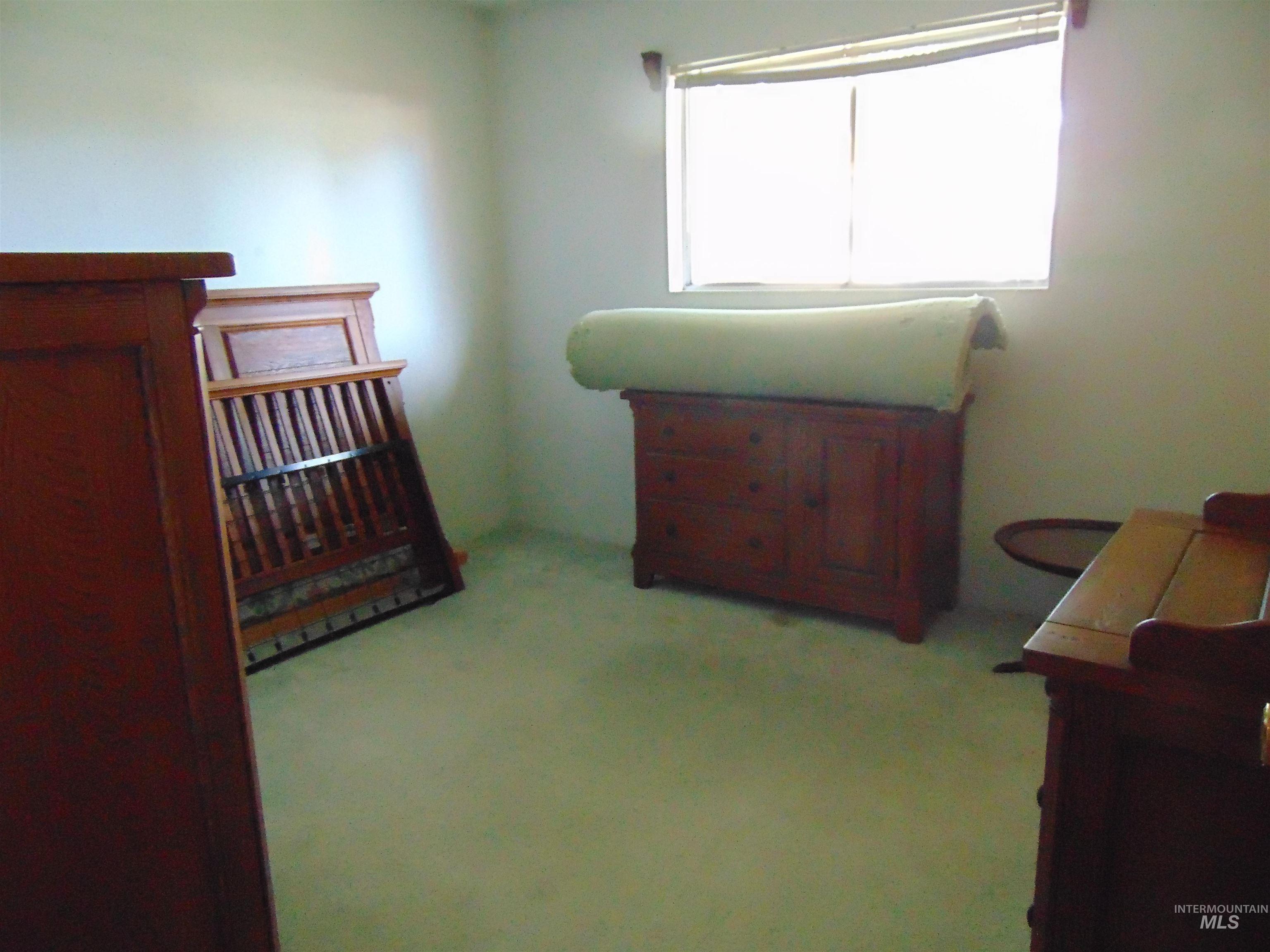 332 Sears Drive Property Photo 10