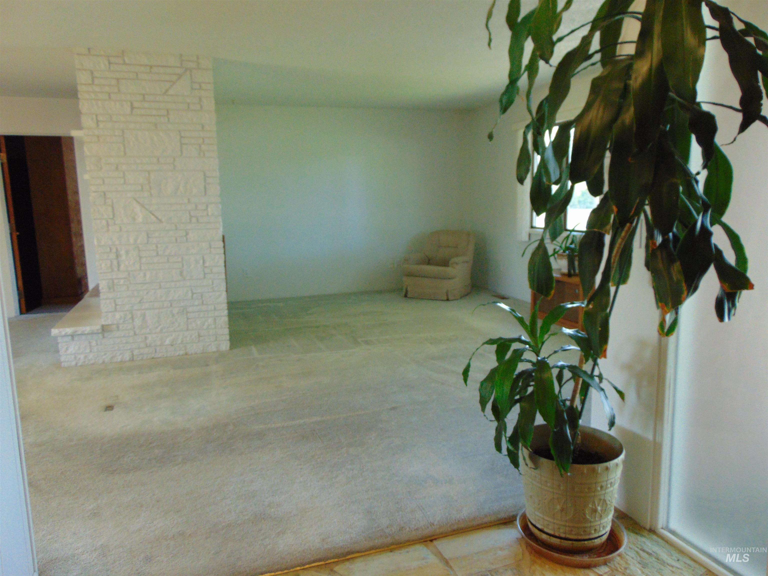332 Sears Drive Property Photo 16