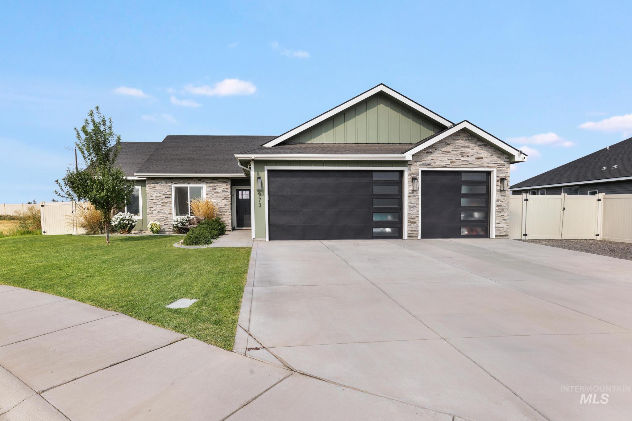 973 Kenbrook Loop Property Photo 1