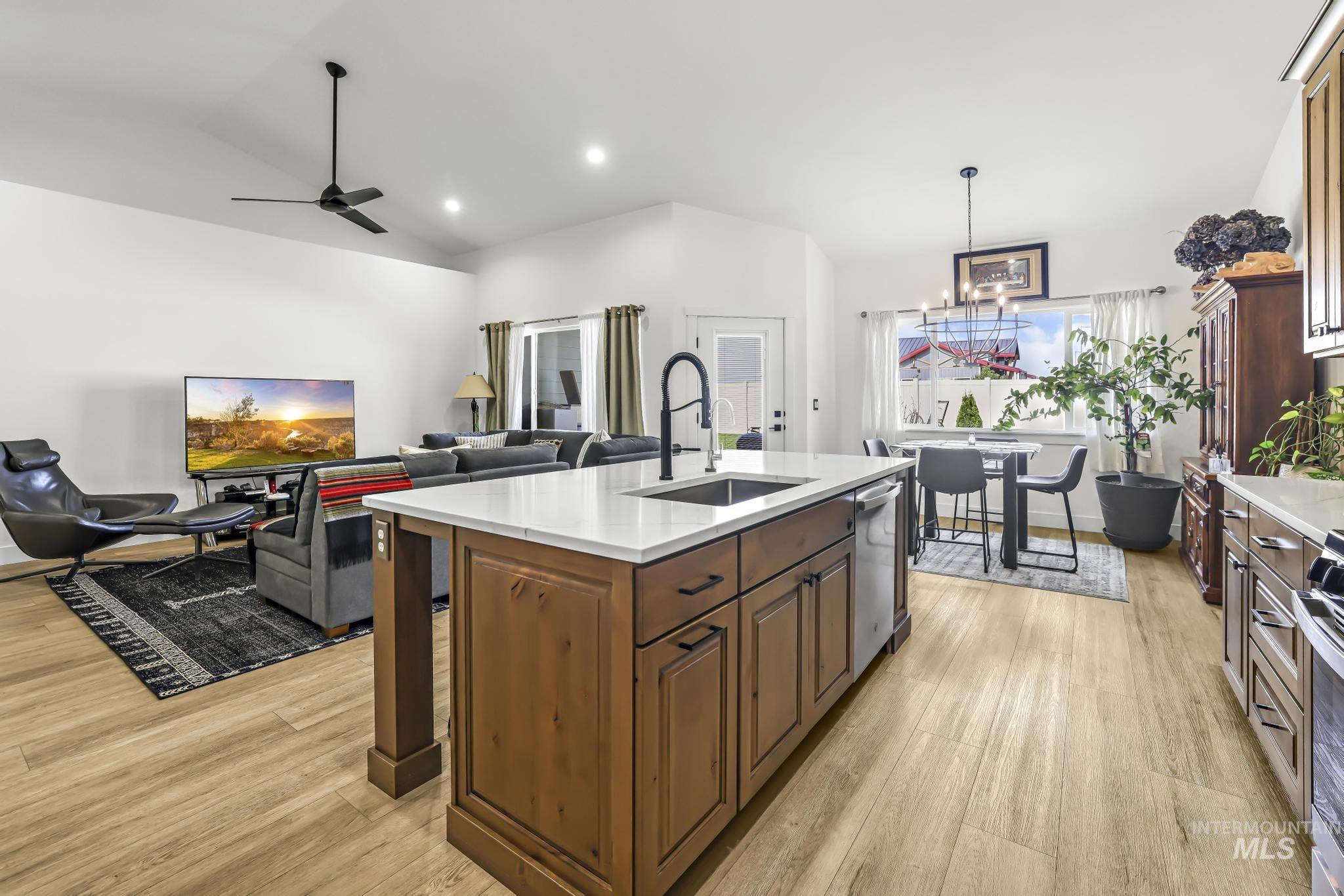 973 Kenbrook Loop Property Photo 10