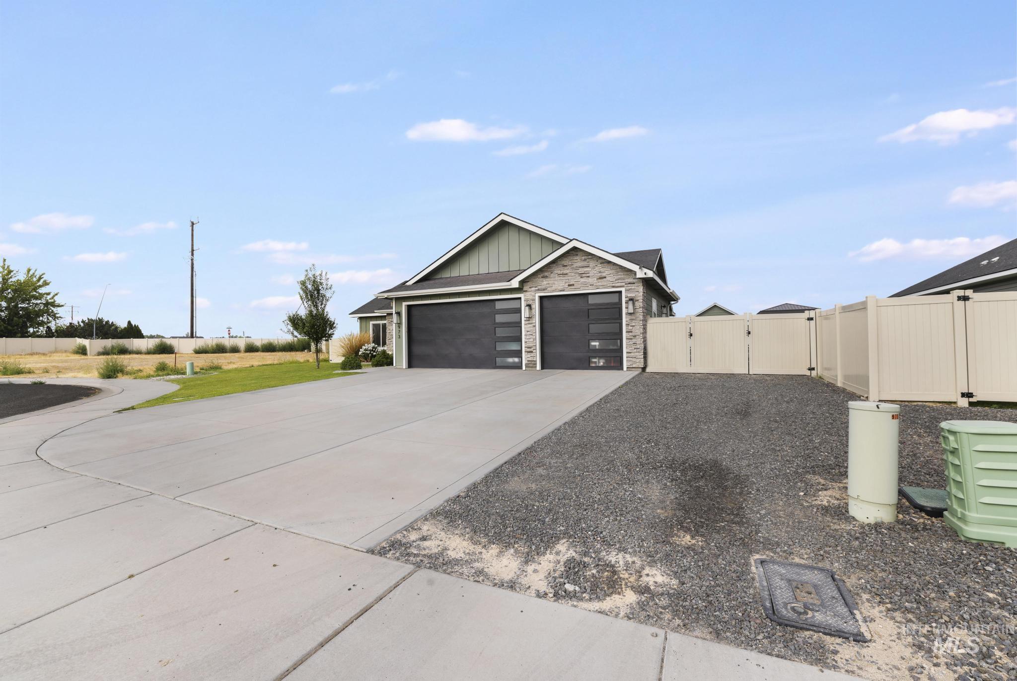 973 Kenbrook Loop Property Photo 27