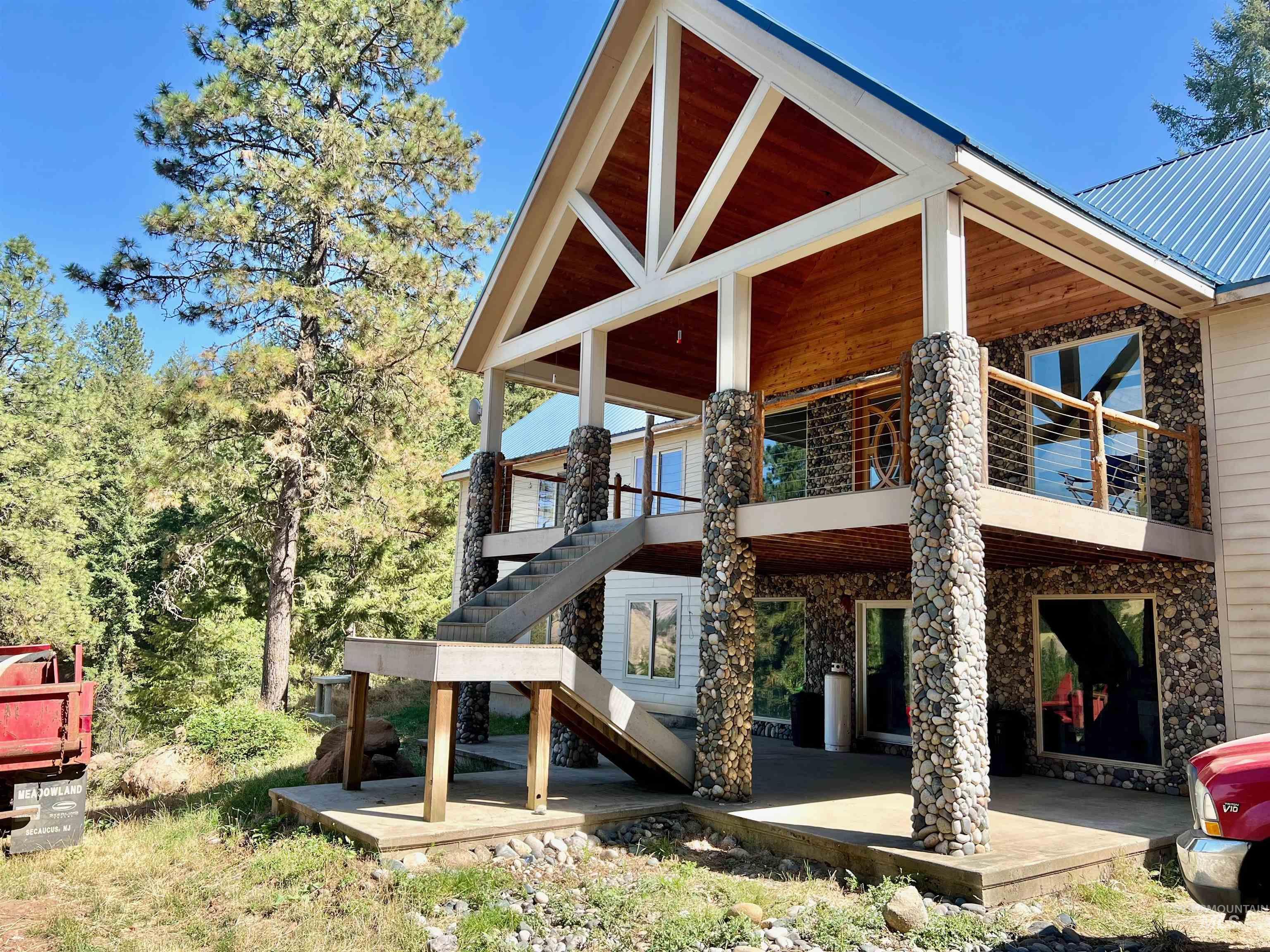 22545 Angel Ridge Road Property Photo 7