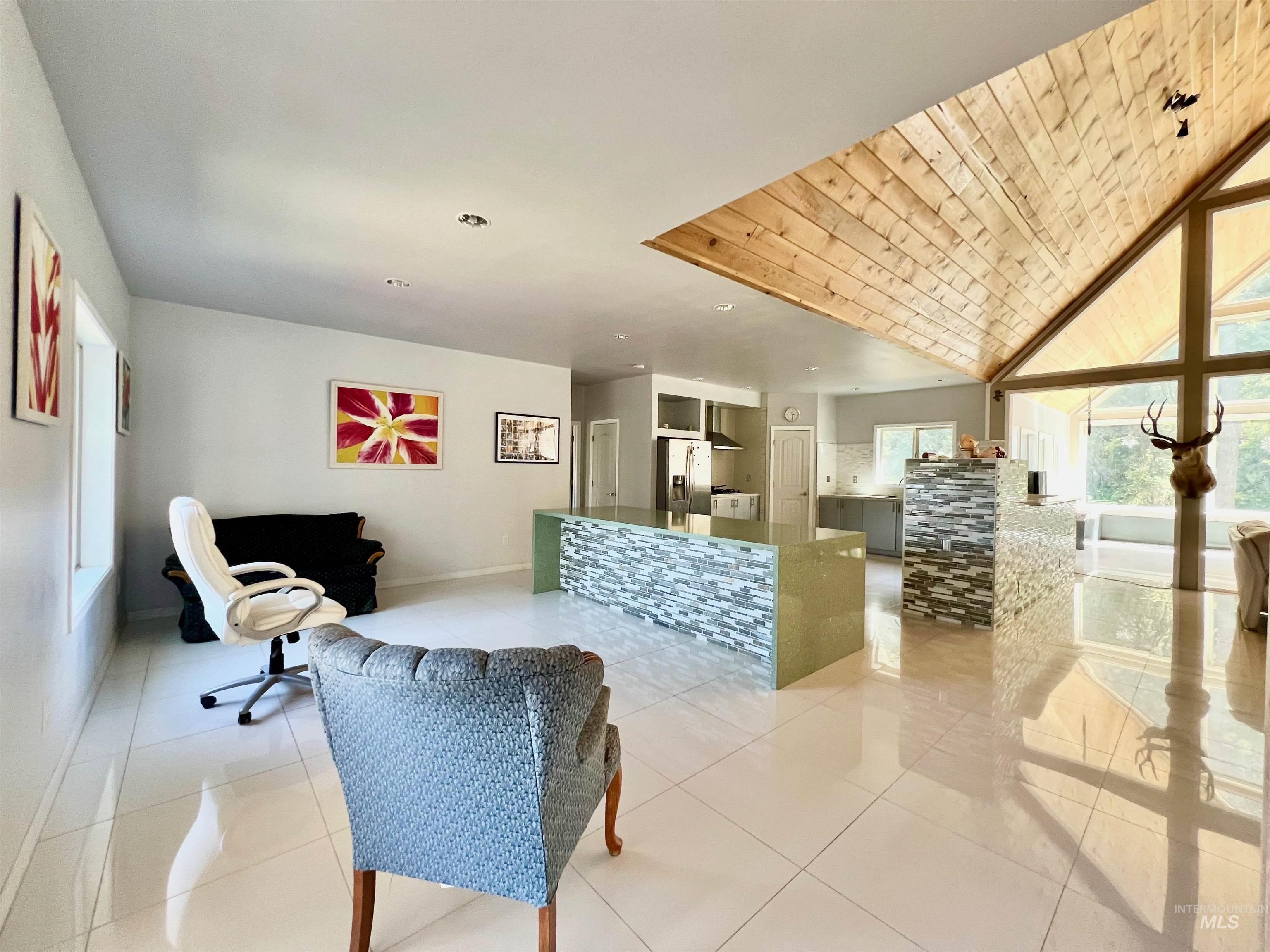22545 Angel Ridge Road Property Photo 10
