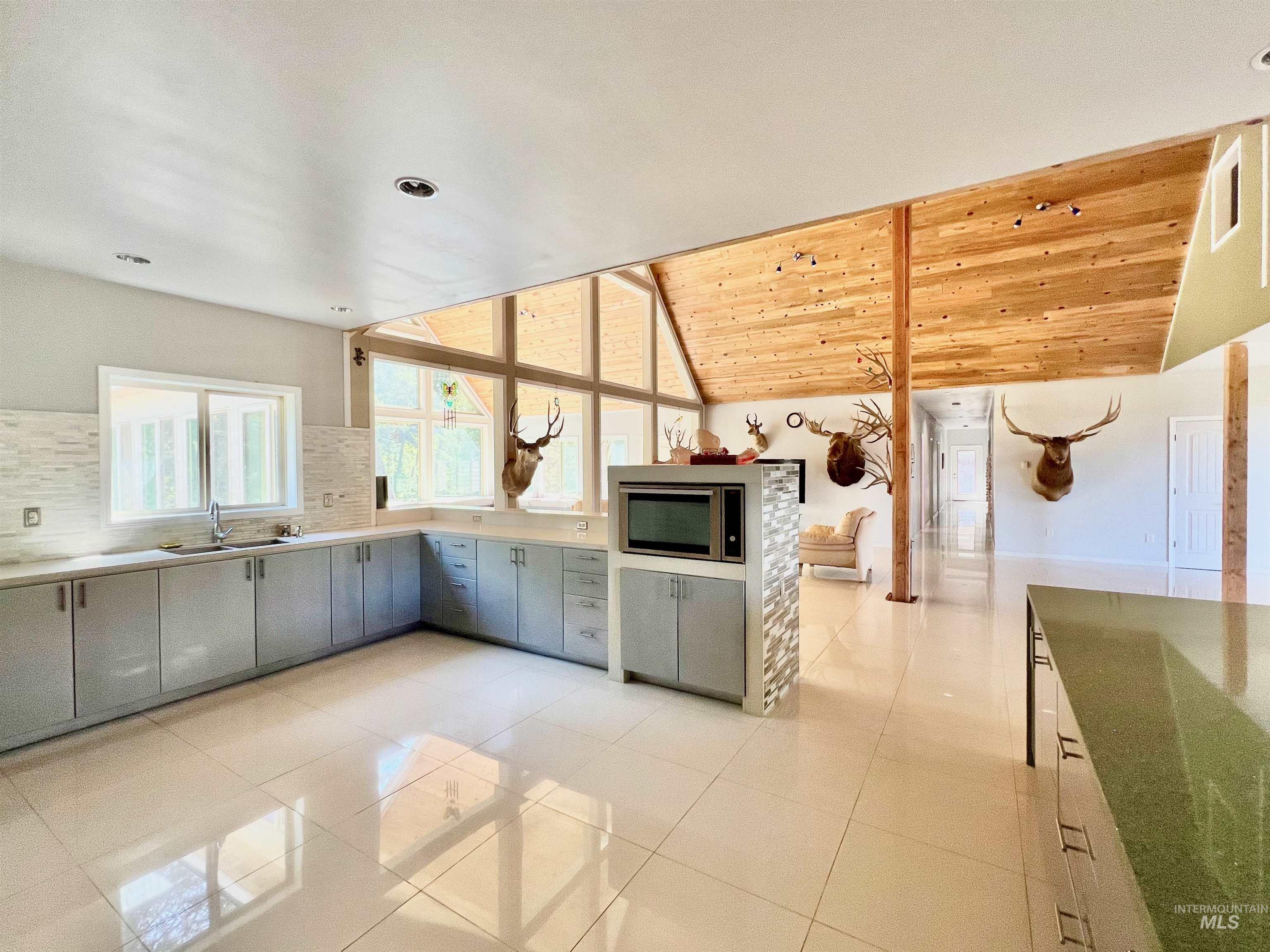 22545 Angel Ridge Road Property Photo 19