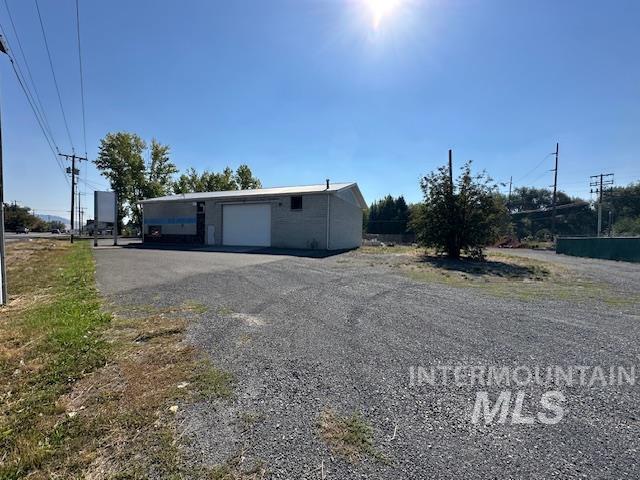 427 Troy Rd Property Photo 28