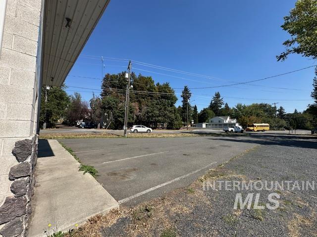 427 Troy Rd Property Photo 36