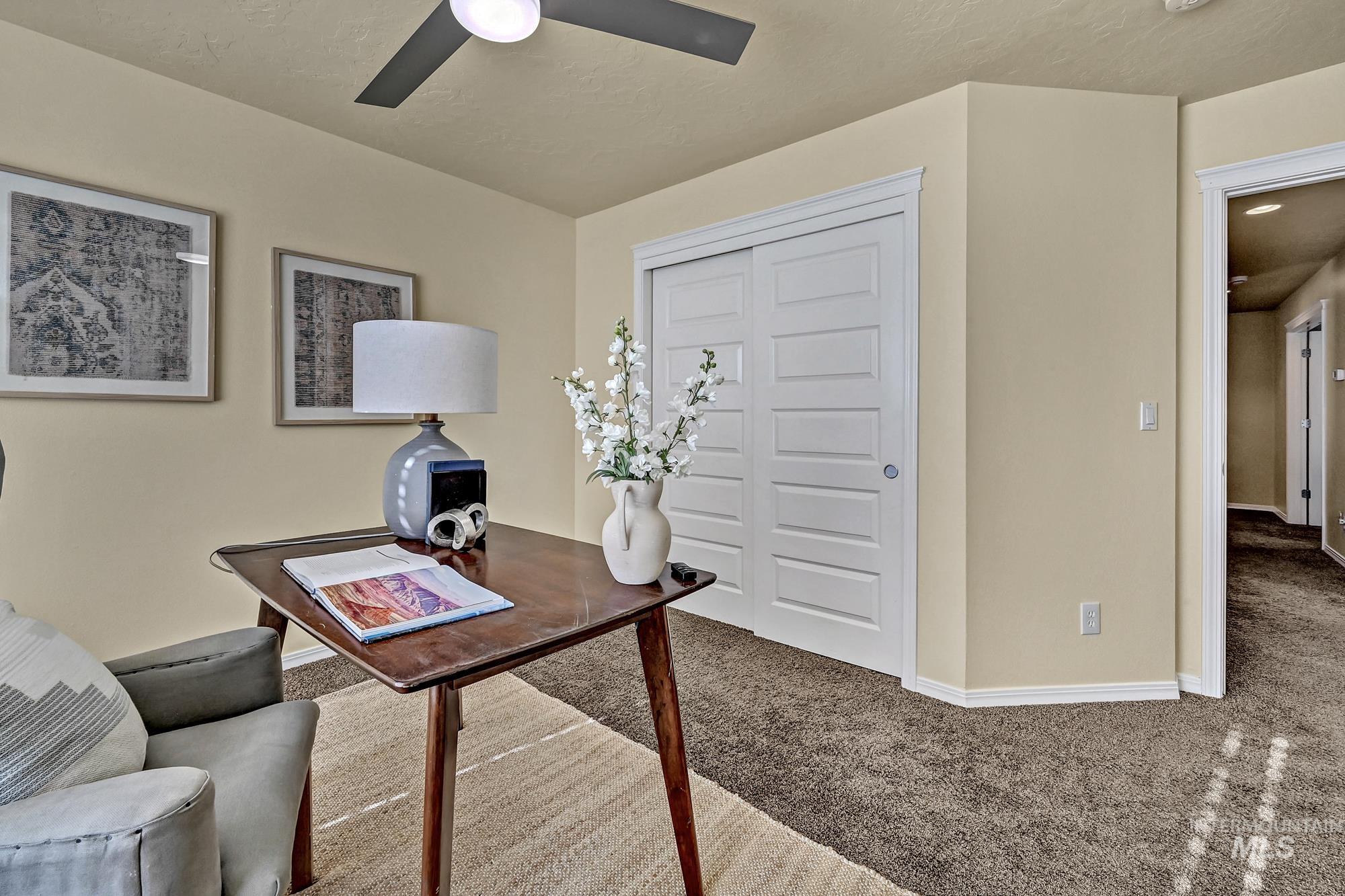 12738 N 11th Avenue Property Photo 18