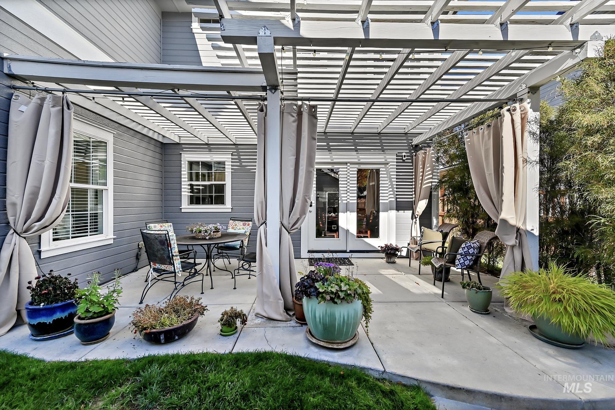 12738 N 11th Avenue Property Photo 21