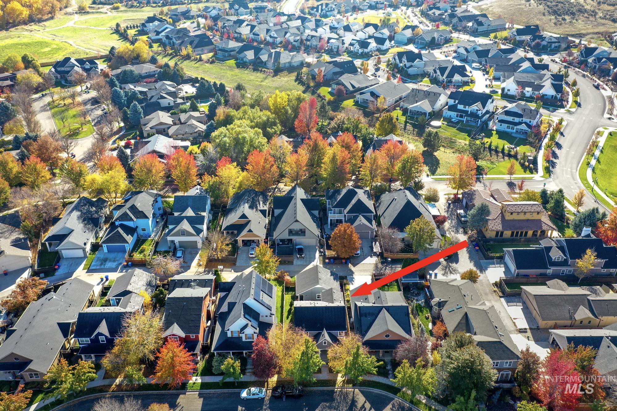 12738 N 11th Avenue Property Photo 32