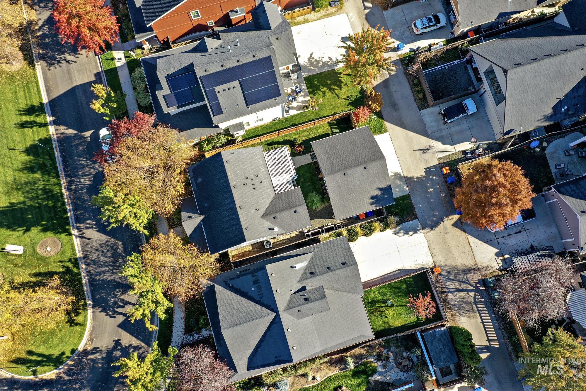 12738 N 11th Avenue Property Photo 34