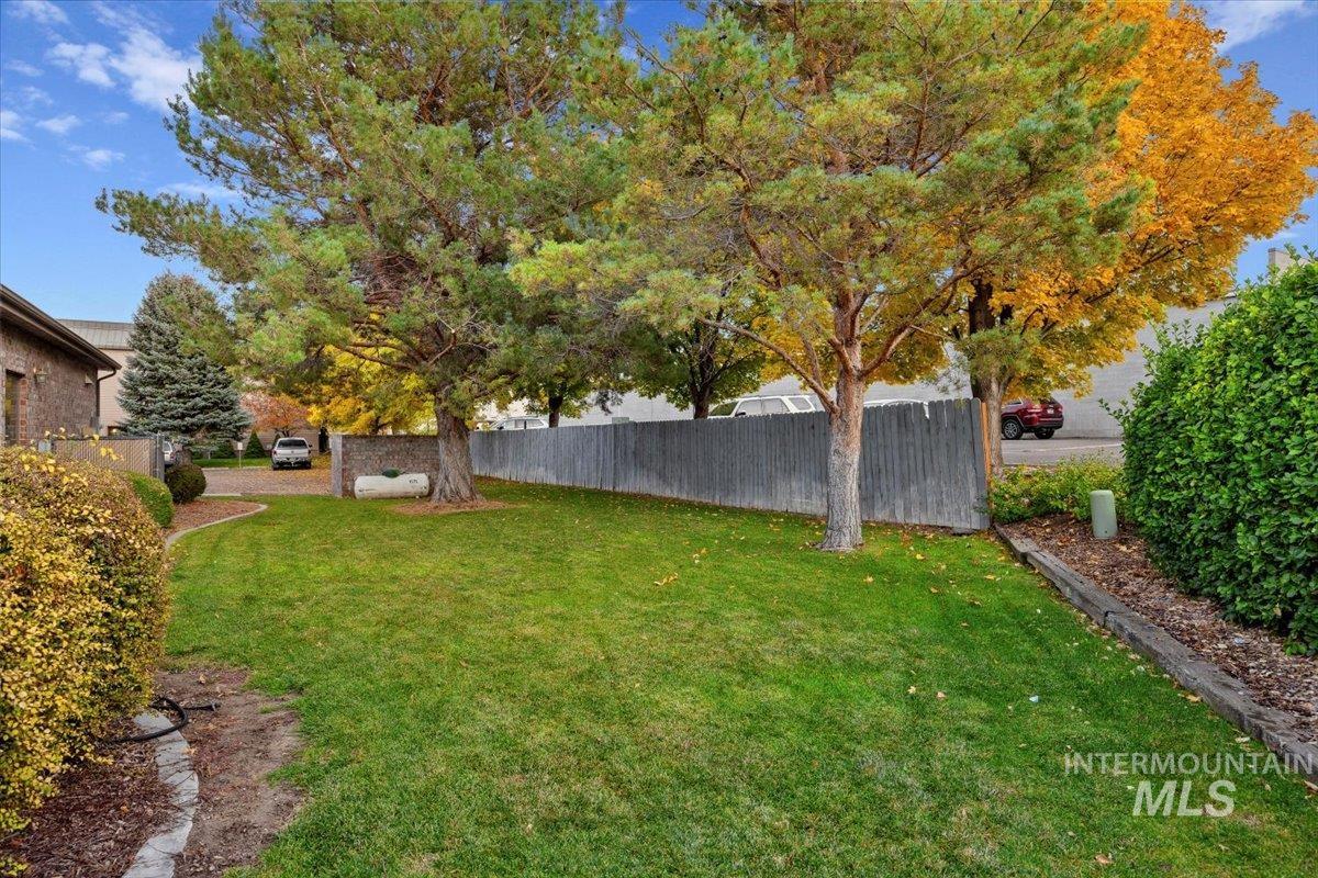 1880 Fillmore St. Property Photo 33