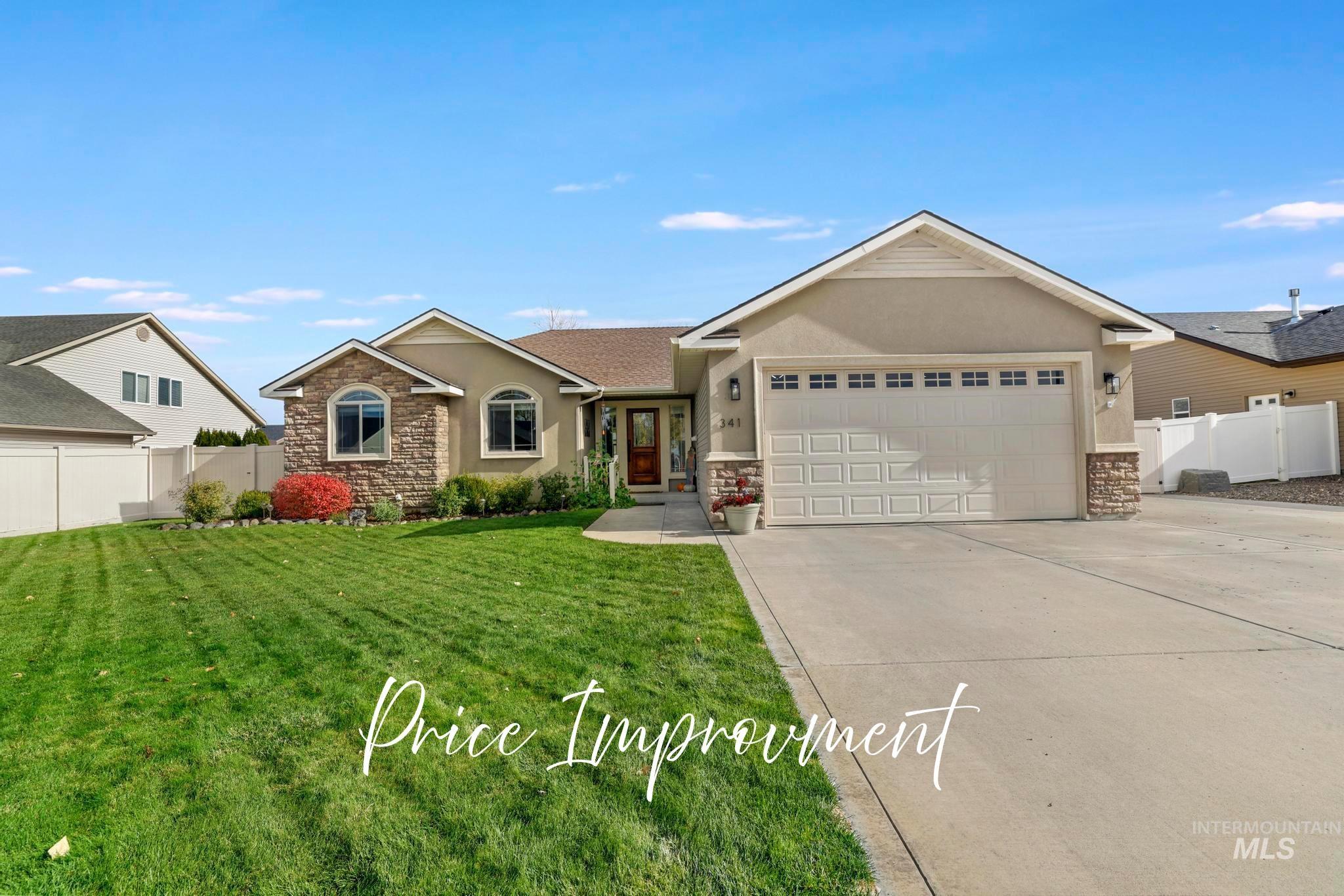 341 Camas Meadows Way Property Photo 1
