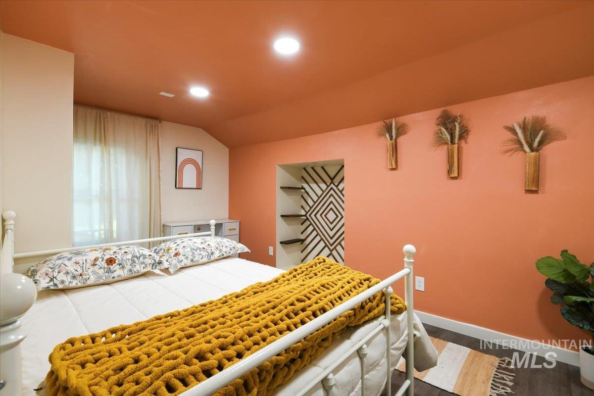 624 6th Avenue South Property Photo 20