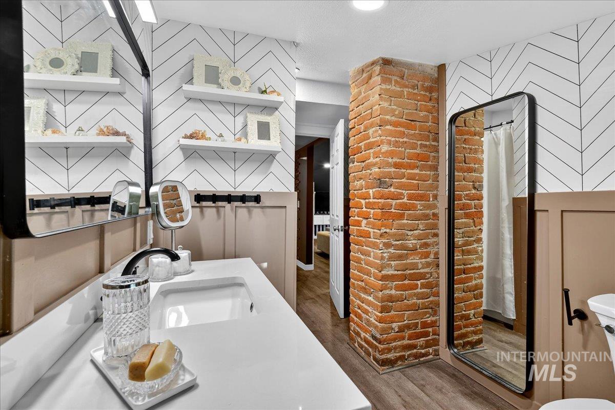 624 6th Avenue South Property Photo 23