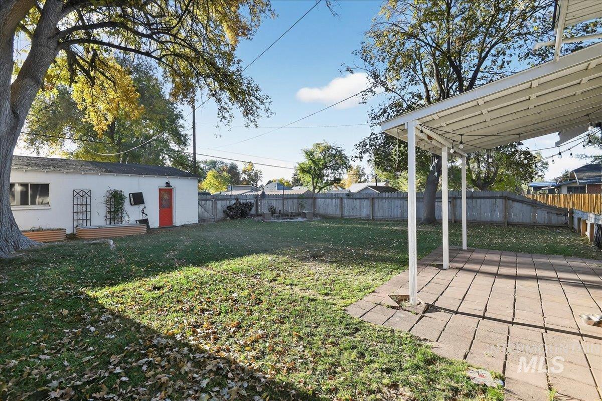 624 6th Avenue South Property Photo 38