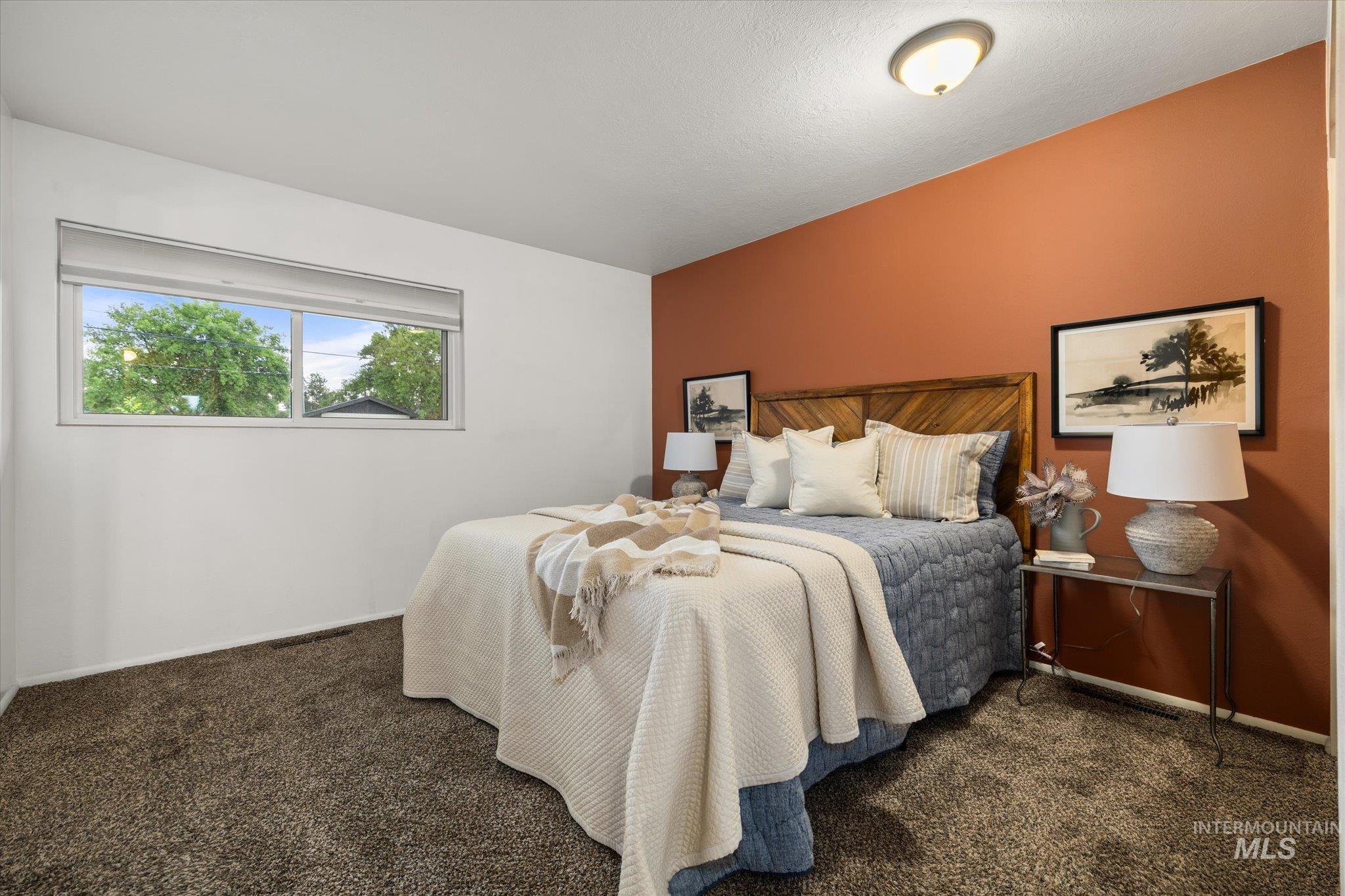 222 Dawn St Property Photo 23