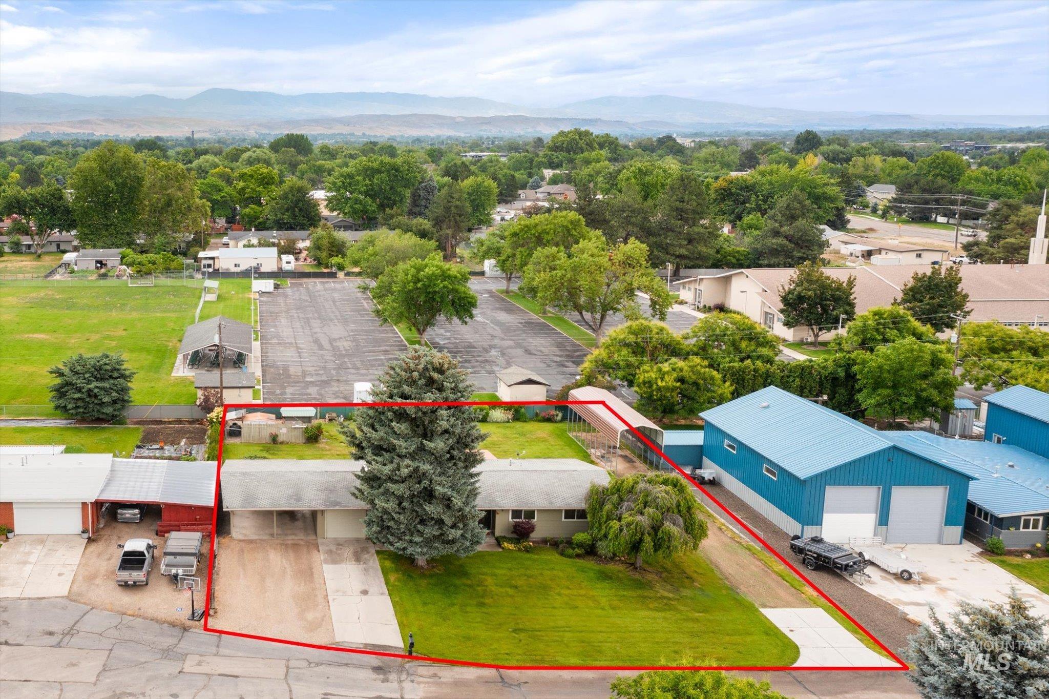 222 Dawn St Property Photo 42