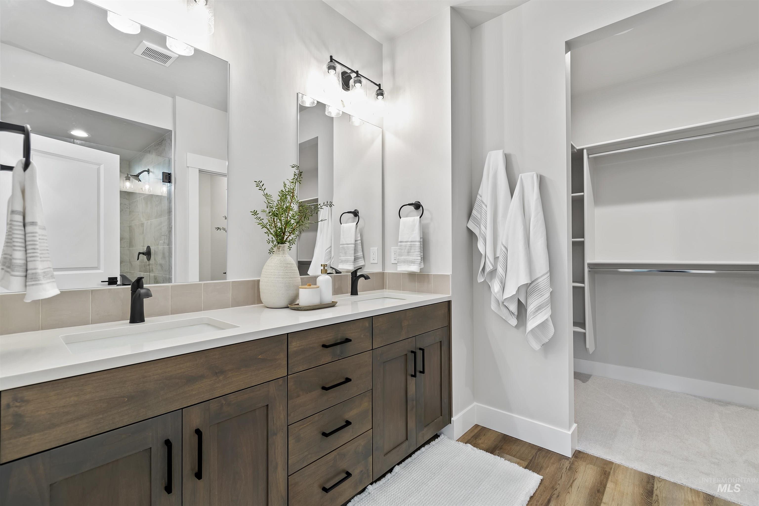 11260 W Tara Iti Ln. Property Photo 19