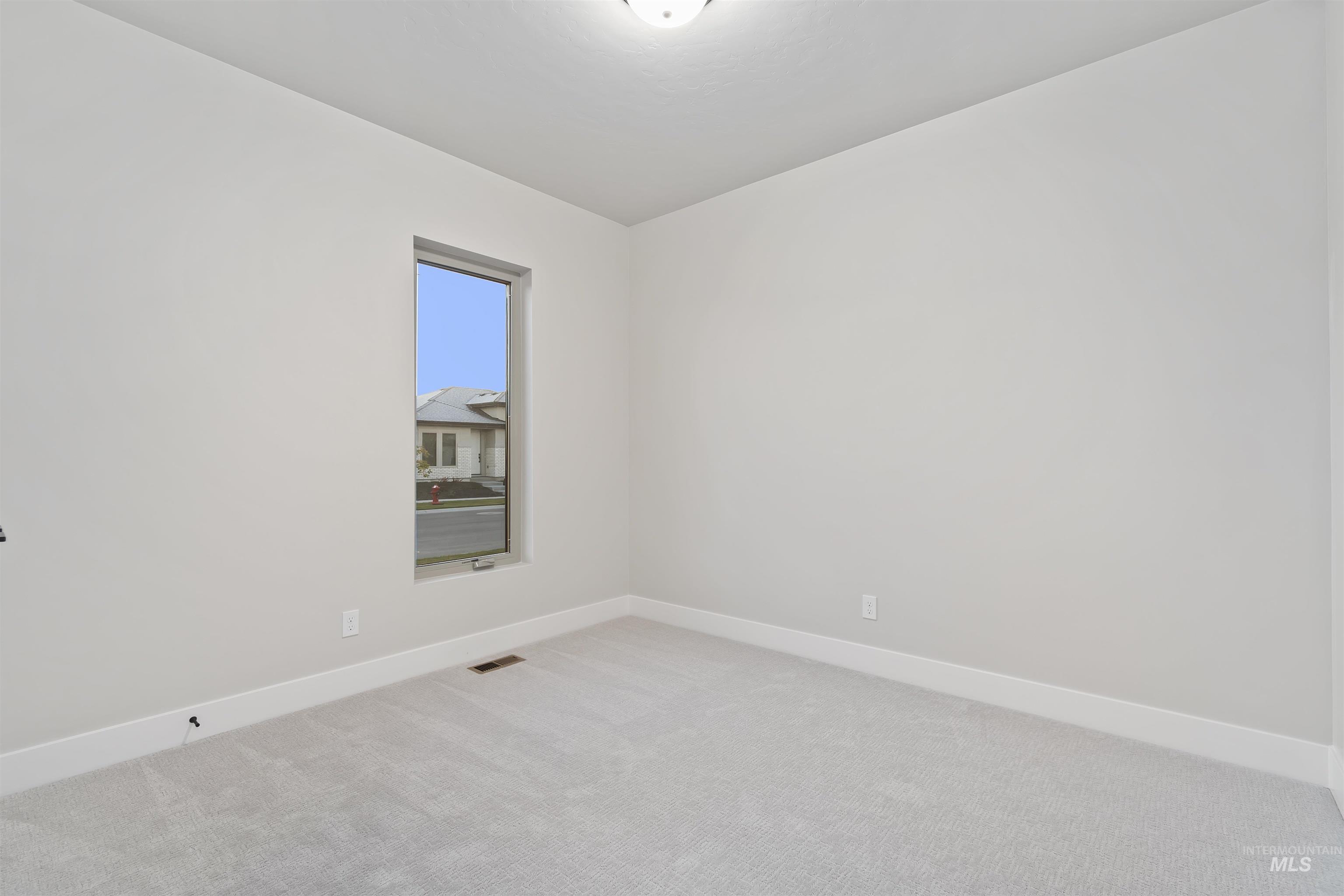 11260 W Tara Iti Ln. Property Photo 25