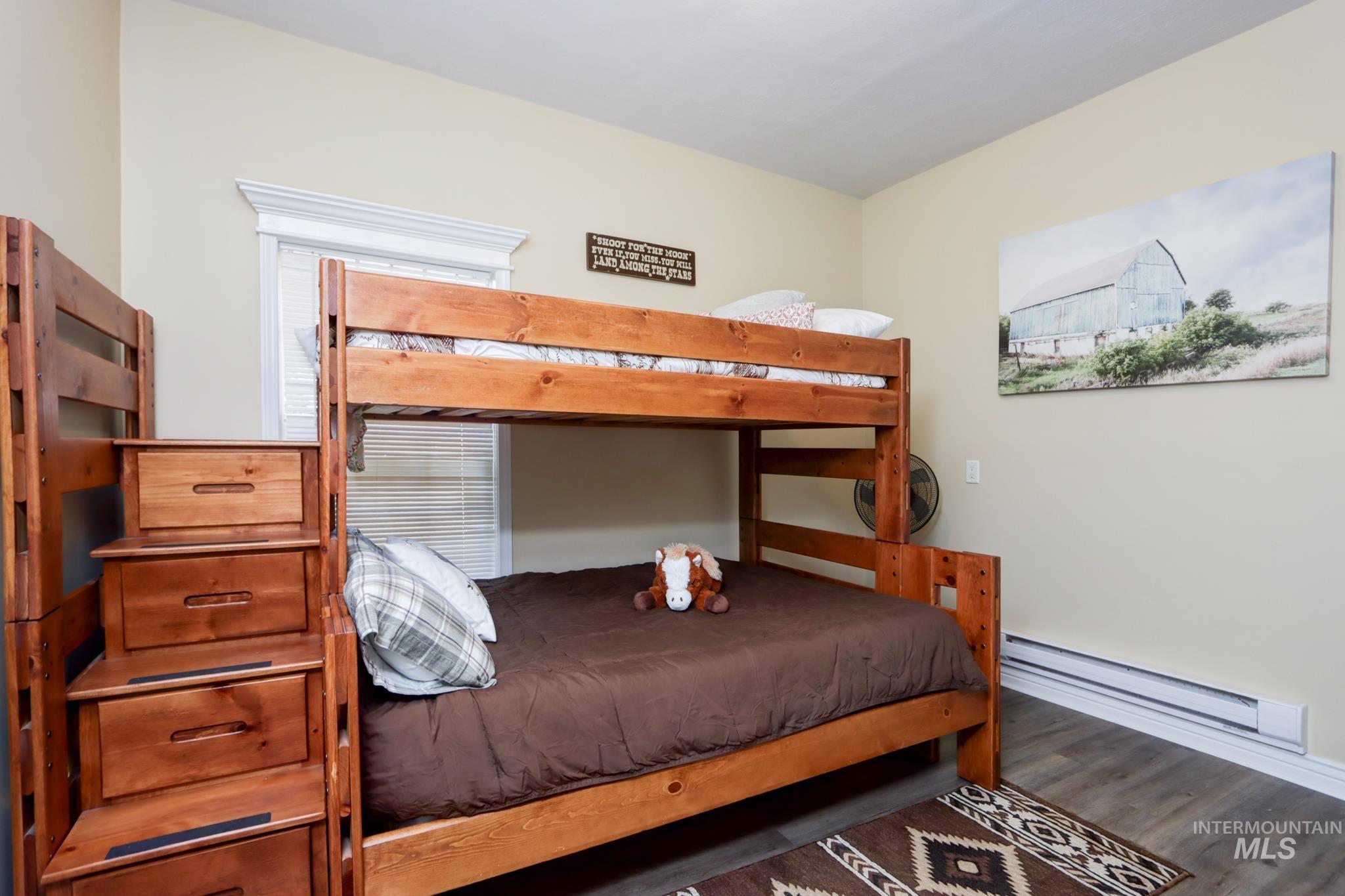 403 N Commercial Ave Property Photo 19