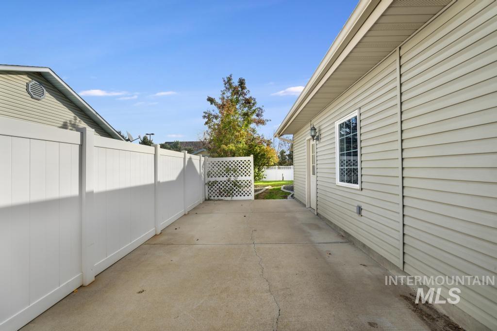 1422 Tara St Property Photo 29