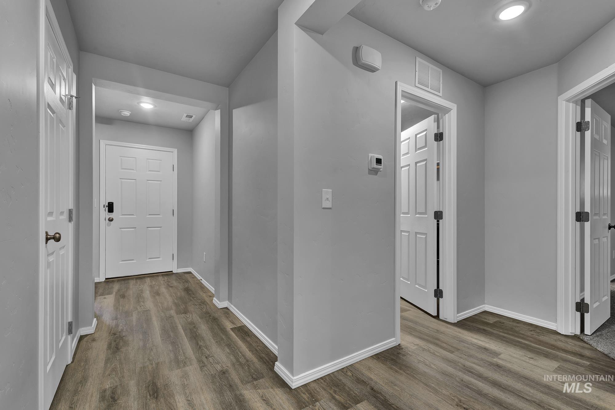 19432 Susquehanna Way Property Photo 4