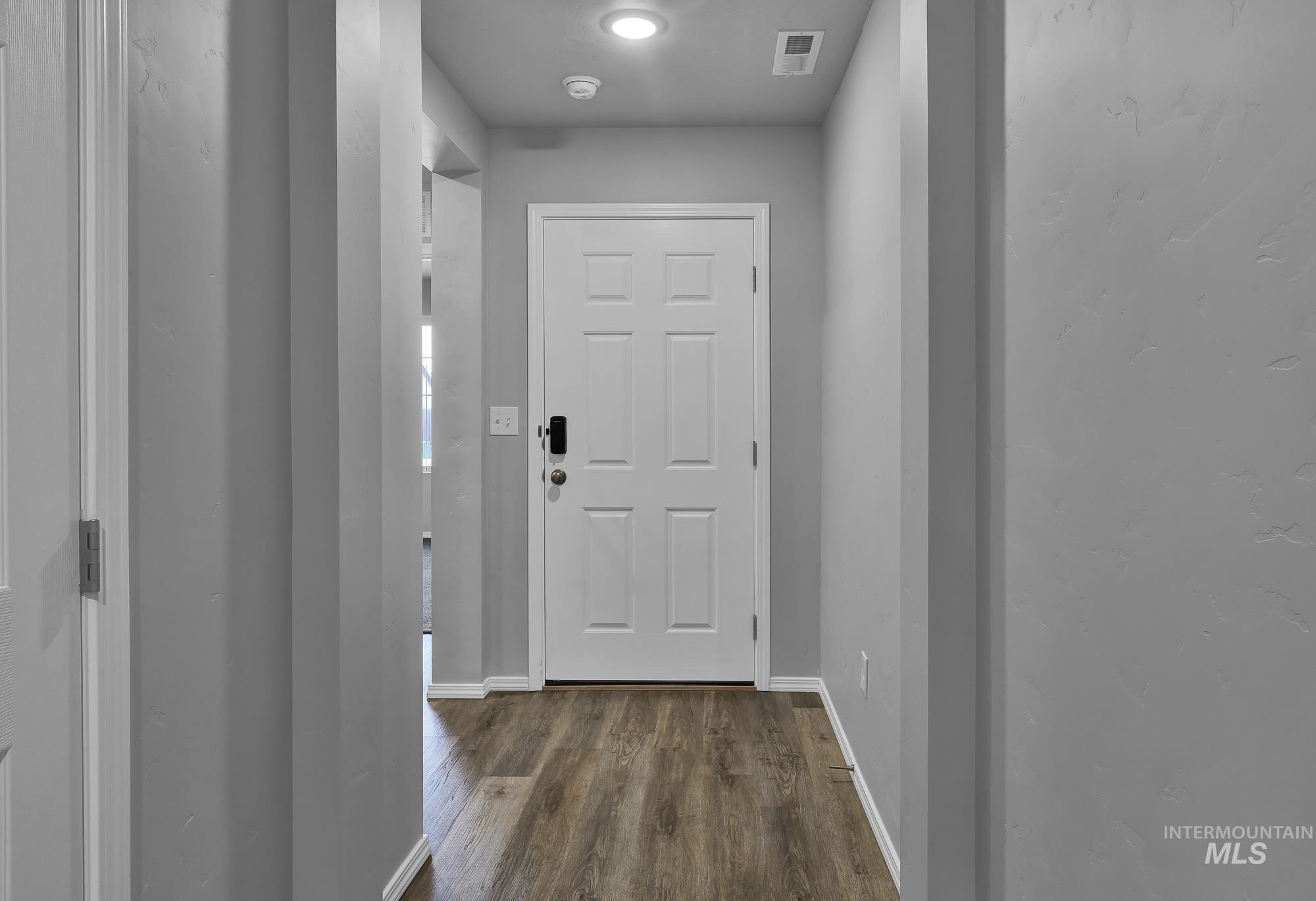 19432 Susquehanna Way Property Photo 5