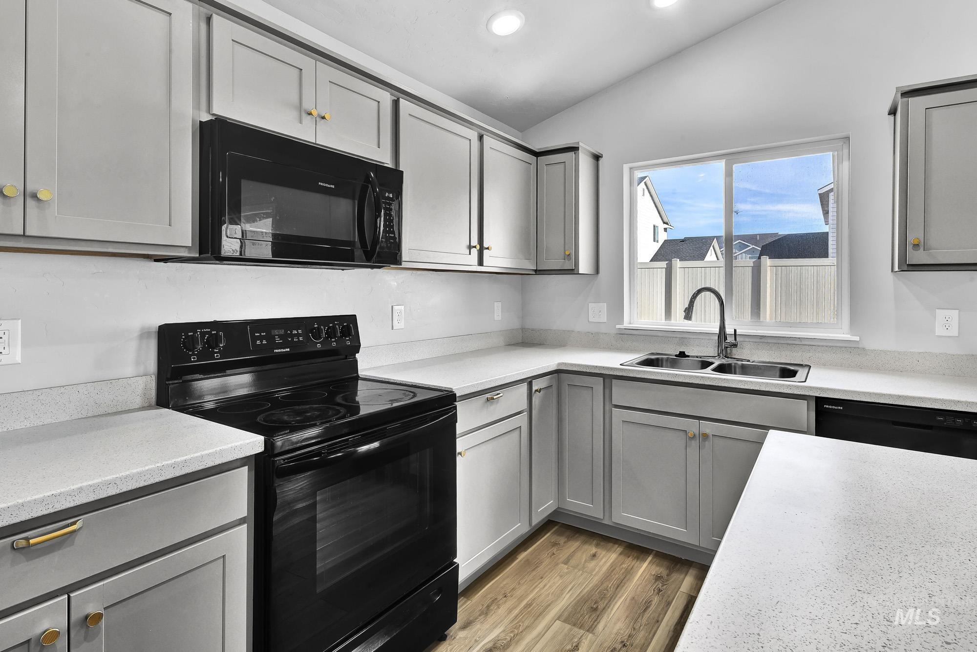 19432 Susquehanna Way Property Photo 15