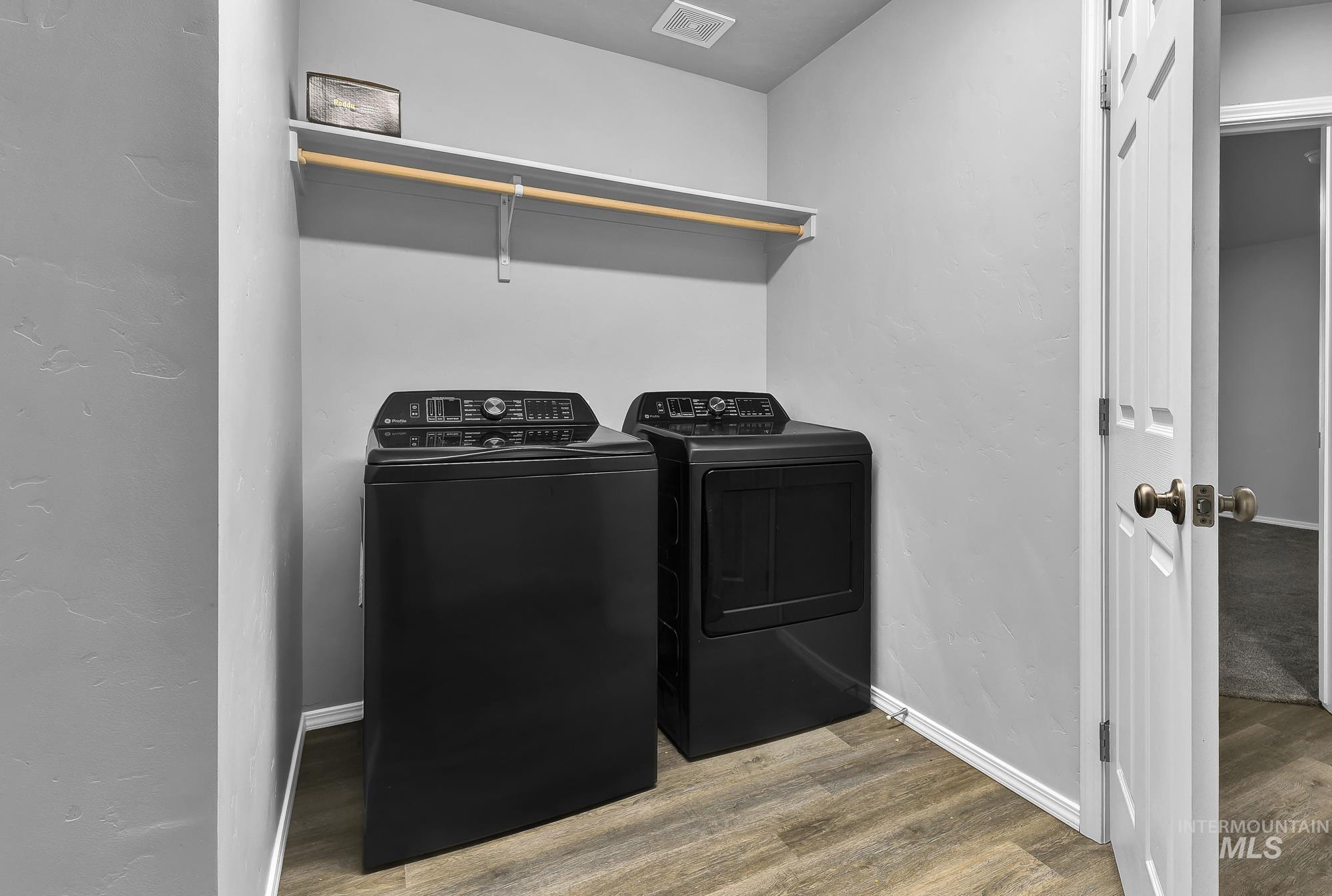 19432 Susquehanna Way Property Photo 33