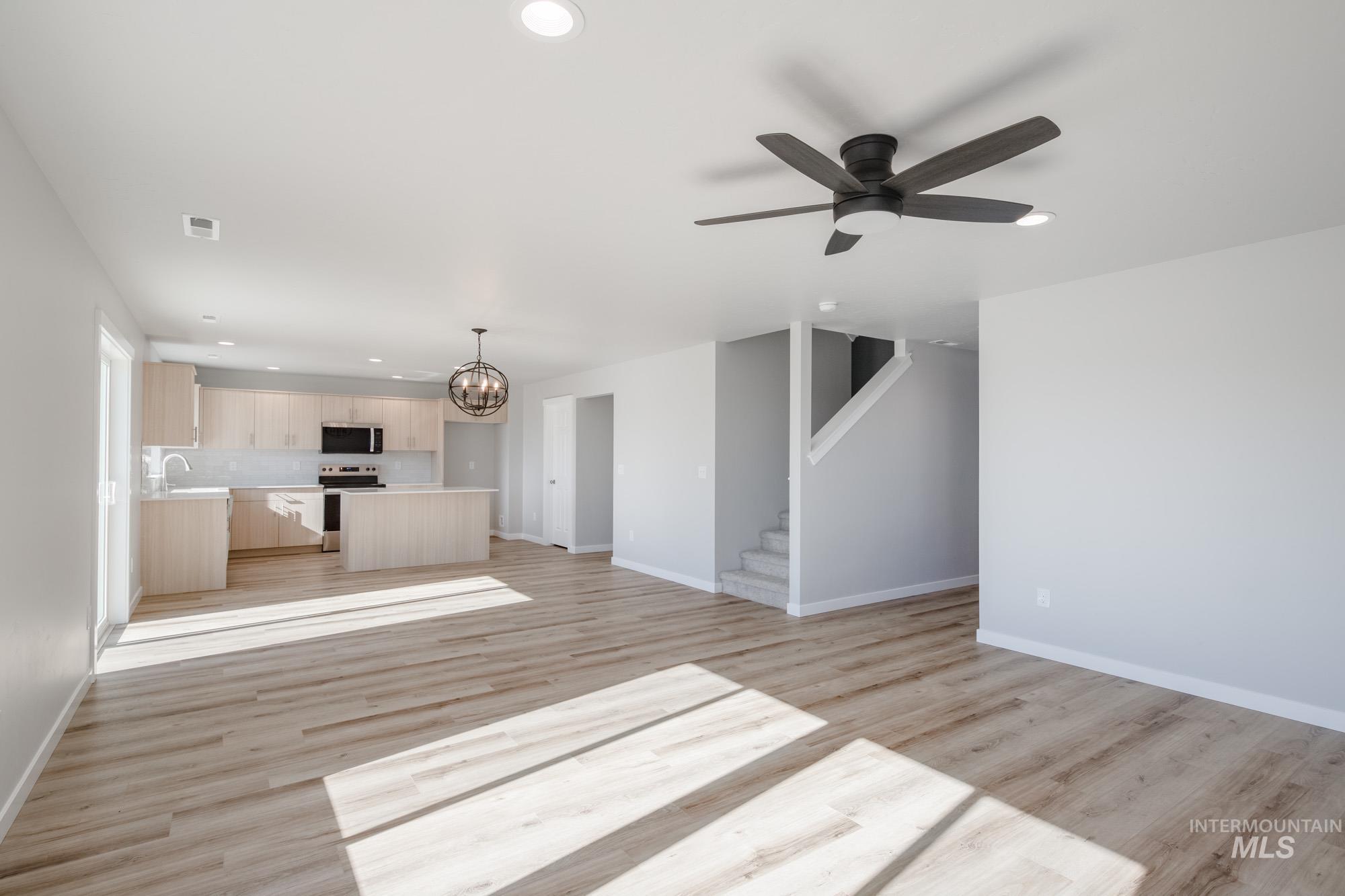 9065 W Camellia St Property Photo 12