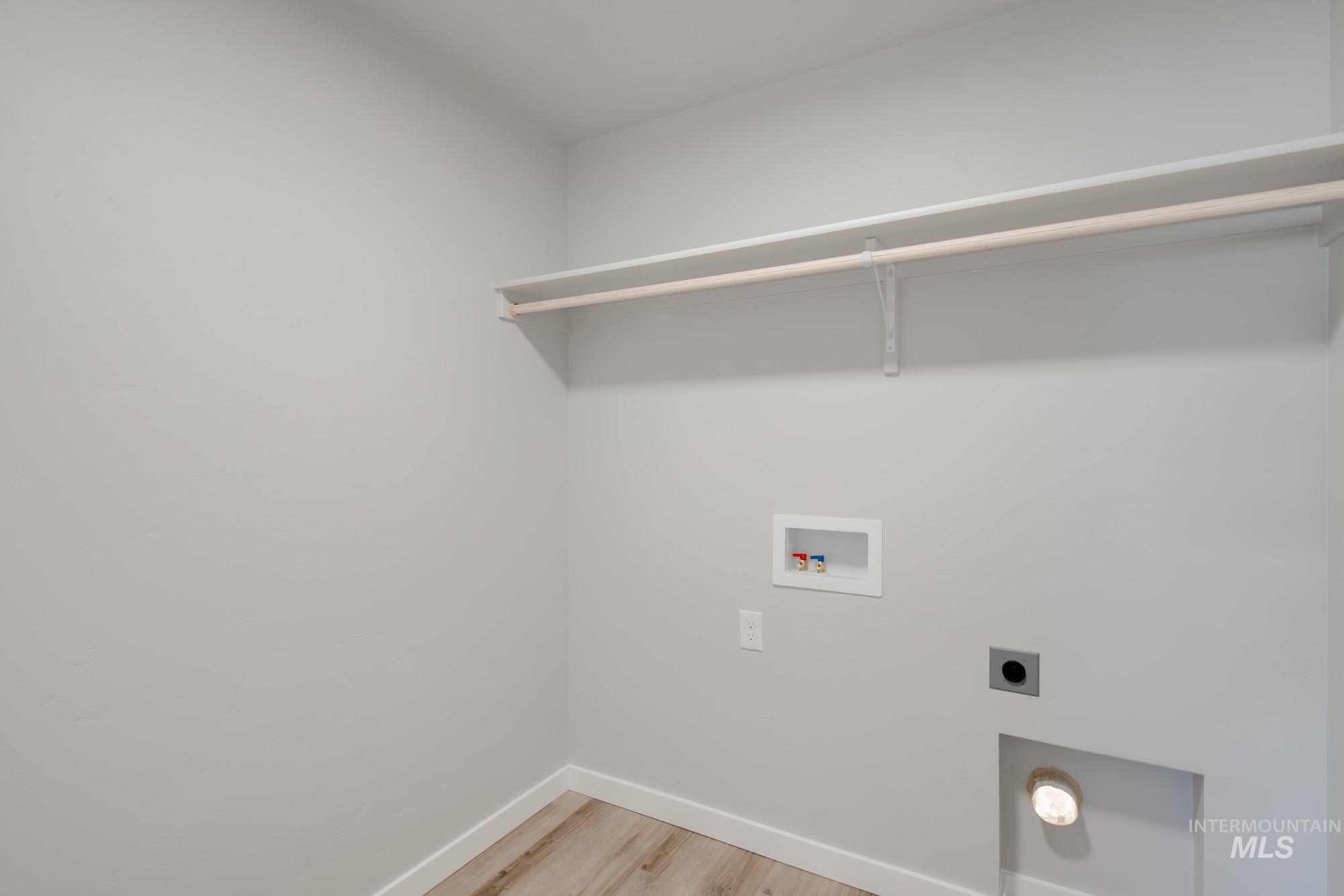 9065 W Camellia St Property Photo 19