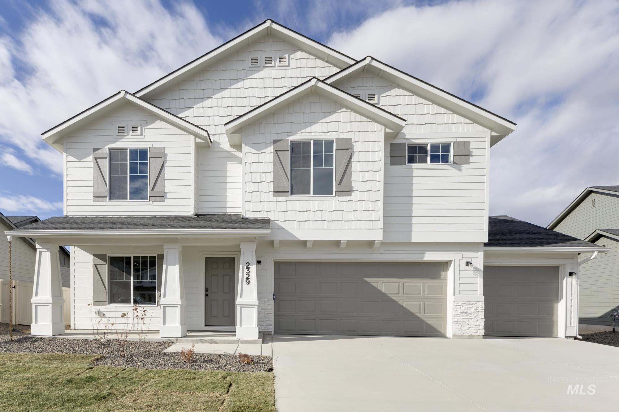 2329 N Iditarod Ave Property Photo 1