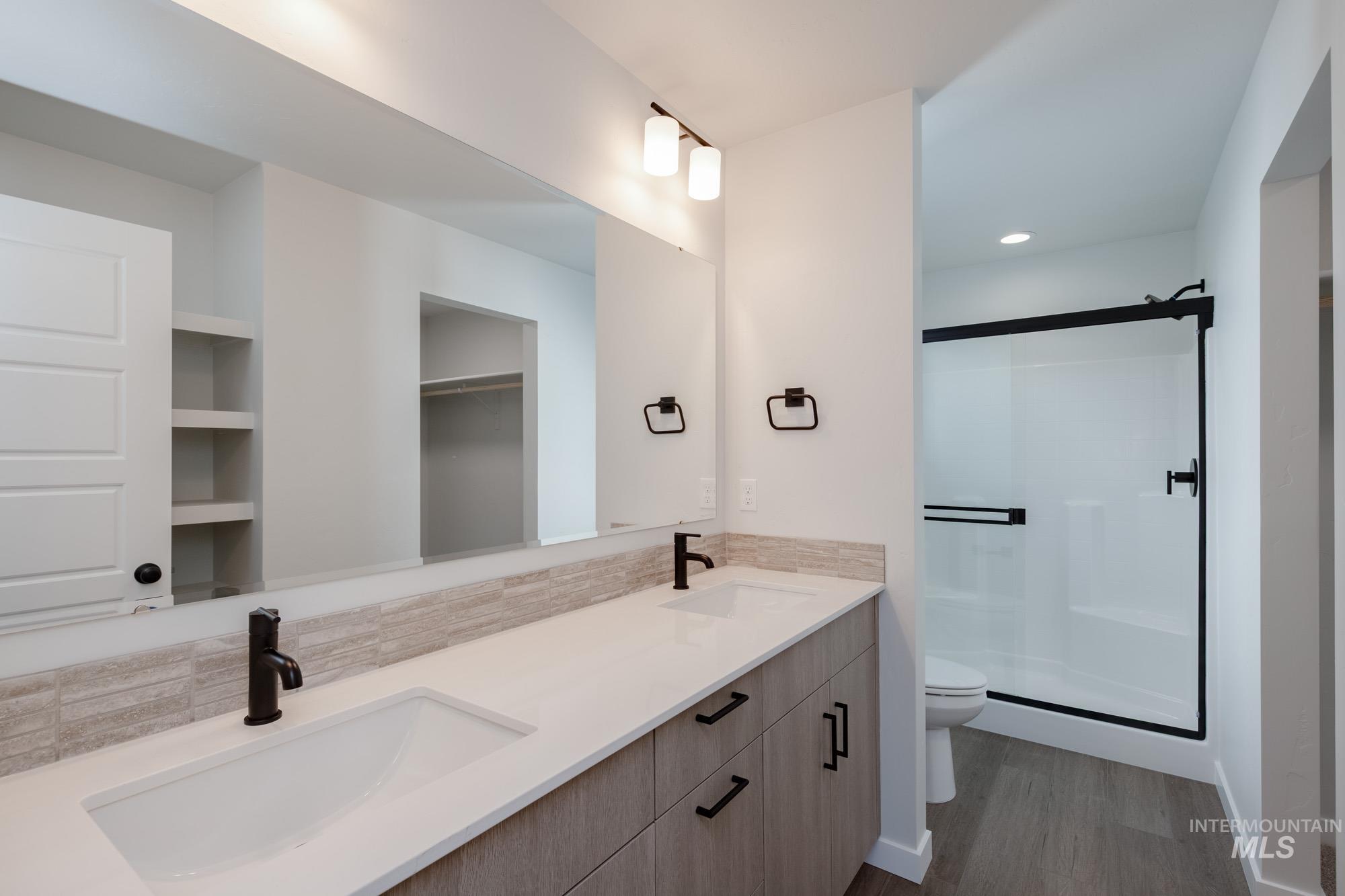 5053 S Amorita Ave Property Photo 19